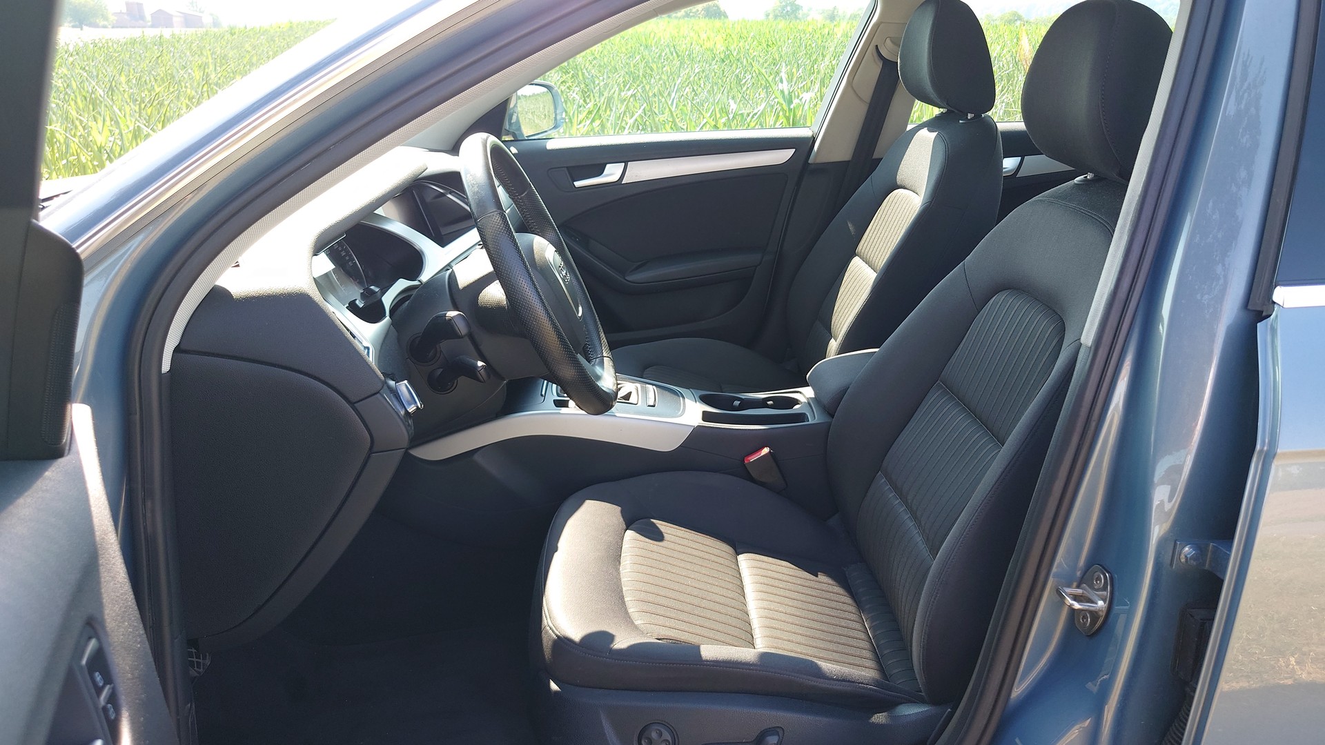 AUDI A4 Avant 1.8 TFSI-image-11