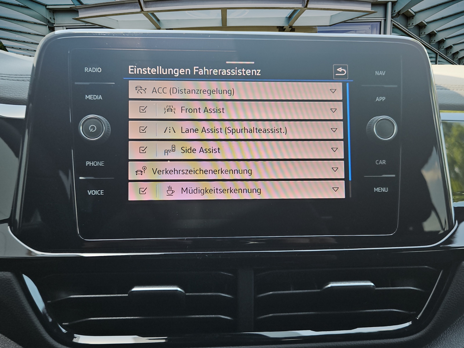 VW T-Roc 1.5 TSI EVO R-Line DSG-image-16