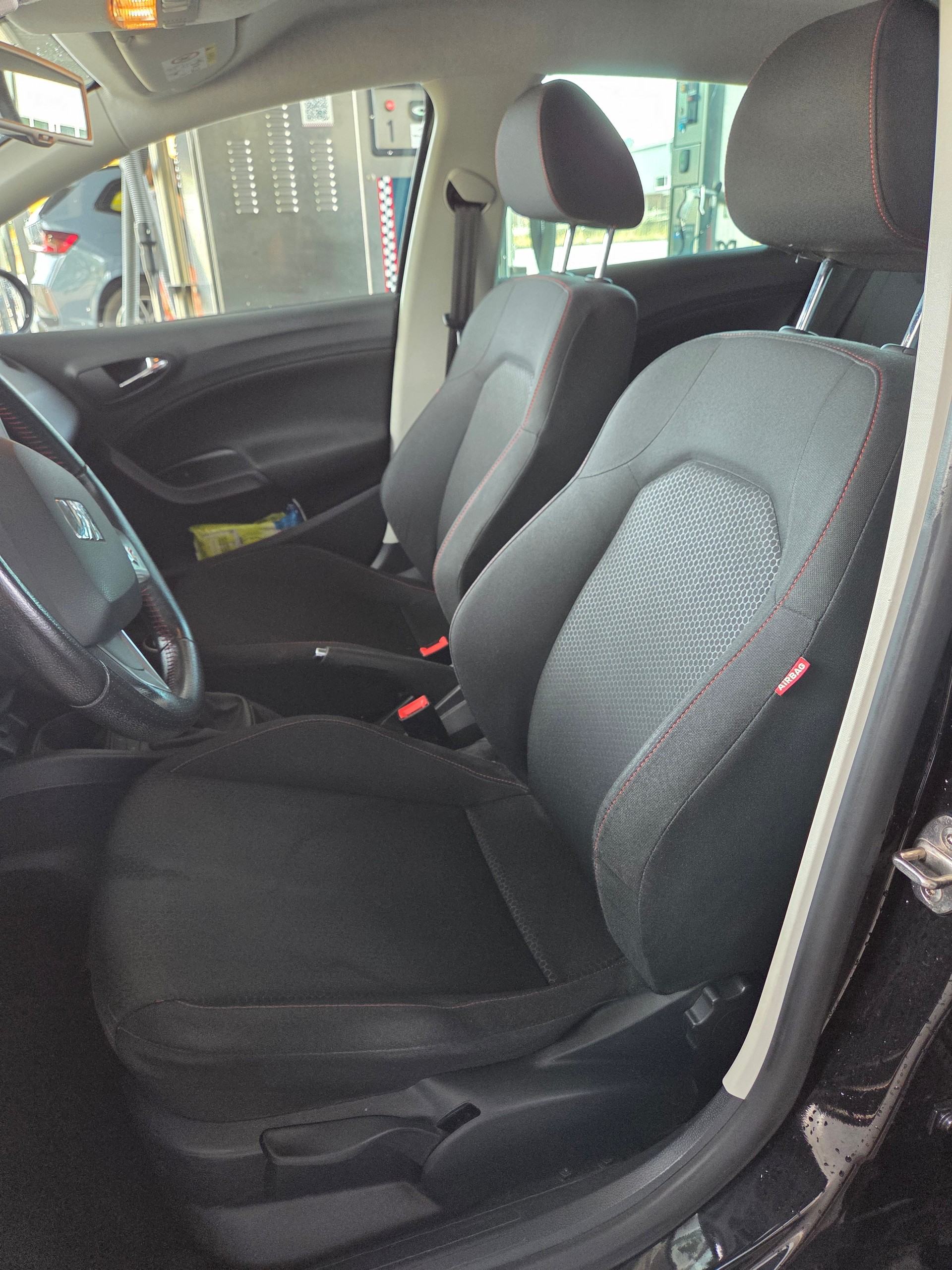SEAT 1.2 TSI EcoM FR Viva S/S - Öl Service frisch, MFK bis 08.2027, 8 fach bereift, - Fester Preis-image-5