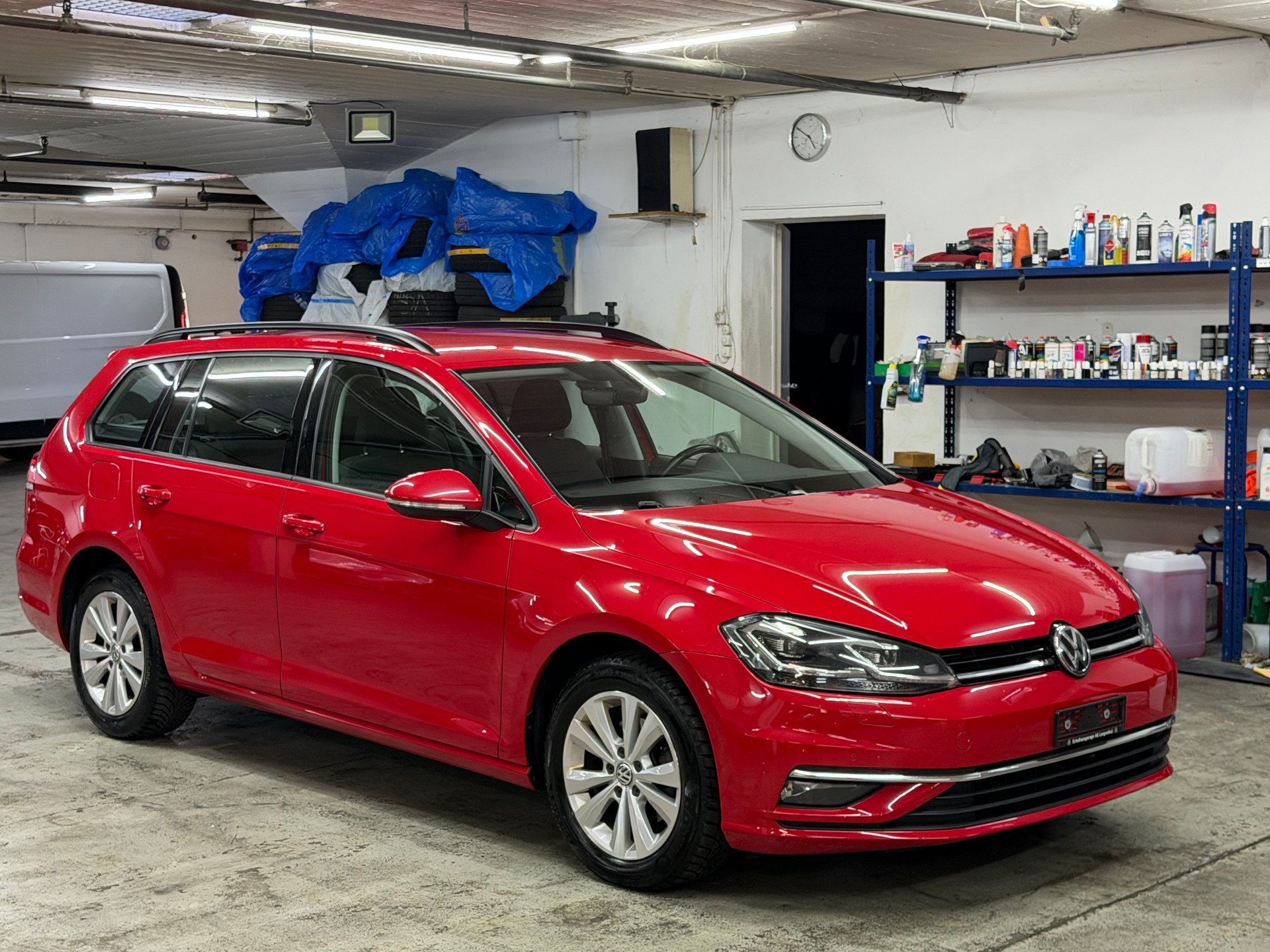 VW Golf Variant 2.0 TDI Comfortline DSG-image-2
