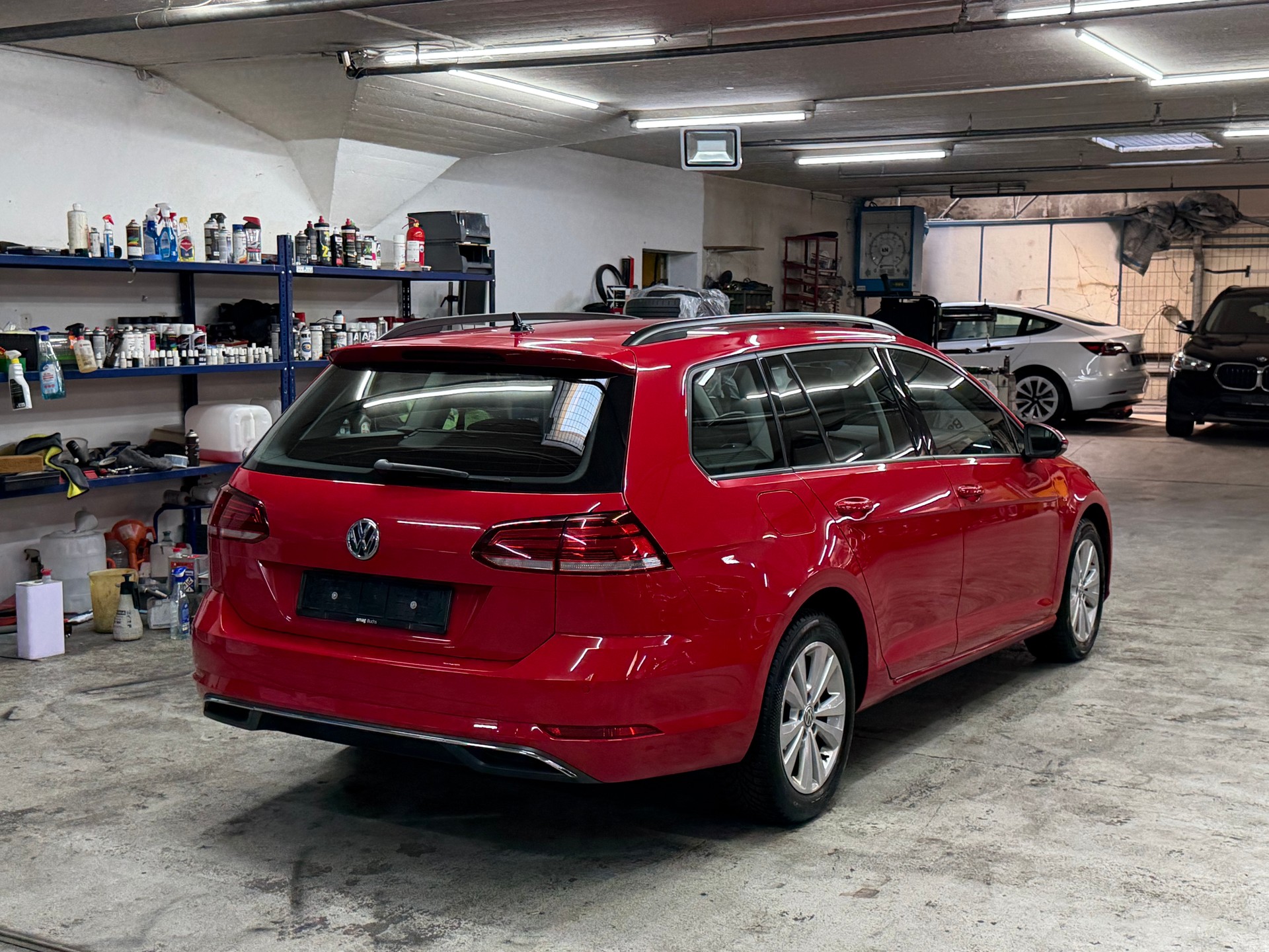 VW Golf Variant 2.0 TDI Comfortline DSG-image-4