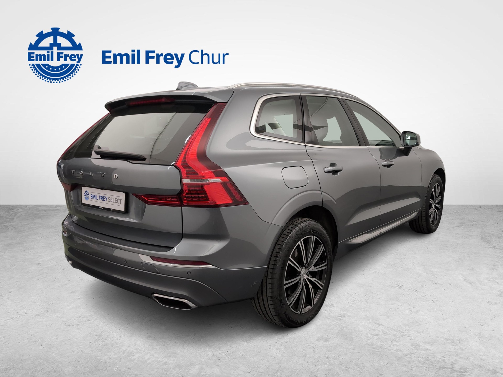 VOLVO XC60 2.0 B4 MH Inscription AWD-image-4