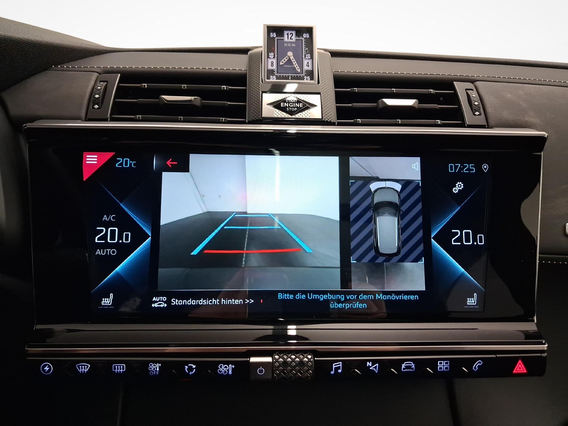DS AUTOMOBILES 7 Crossback 1.6 E-Tense Louvre 4x4-image-13