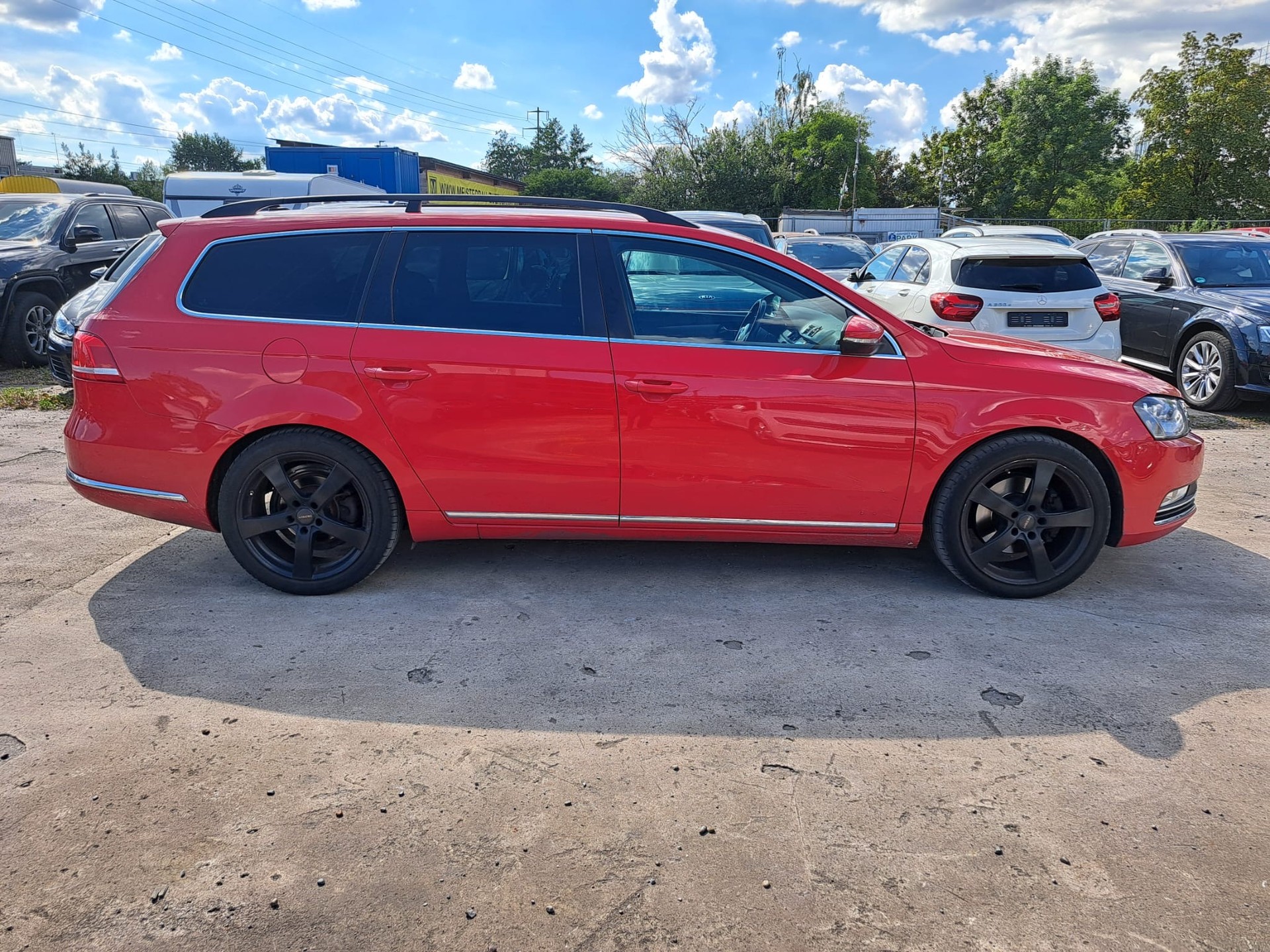 VW Passat Variant 2.0 TDI BMT Design 4Motion-image-6
