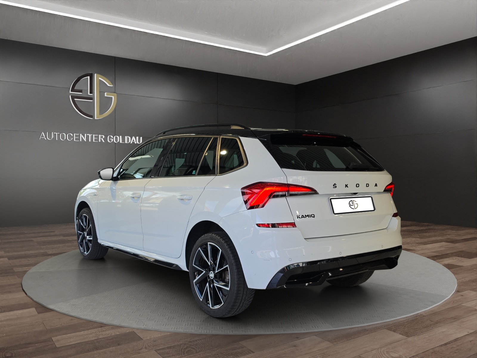 SKODA Kamiq 1.5 TSI ACT Monte Carlo DSG-image-1