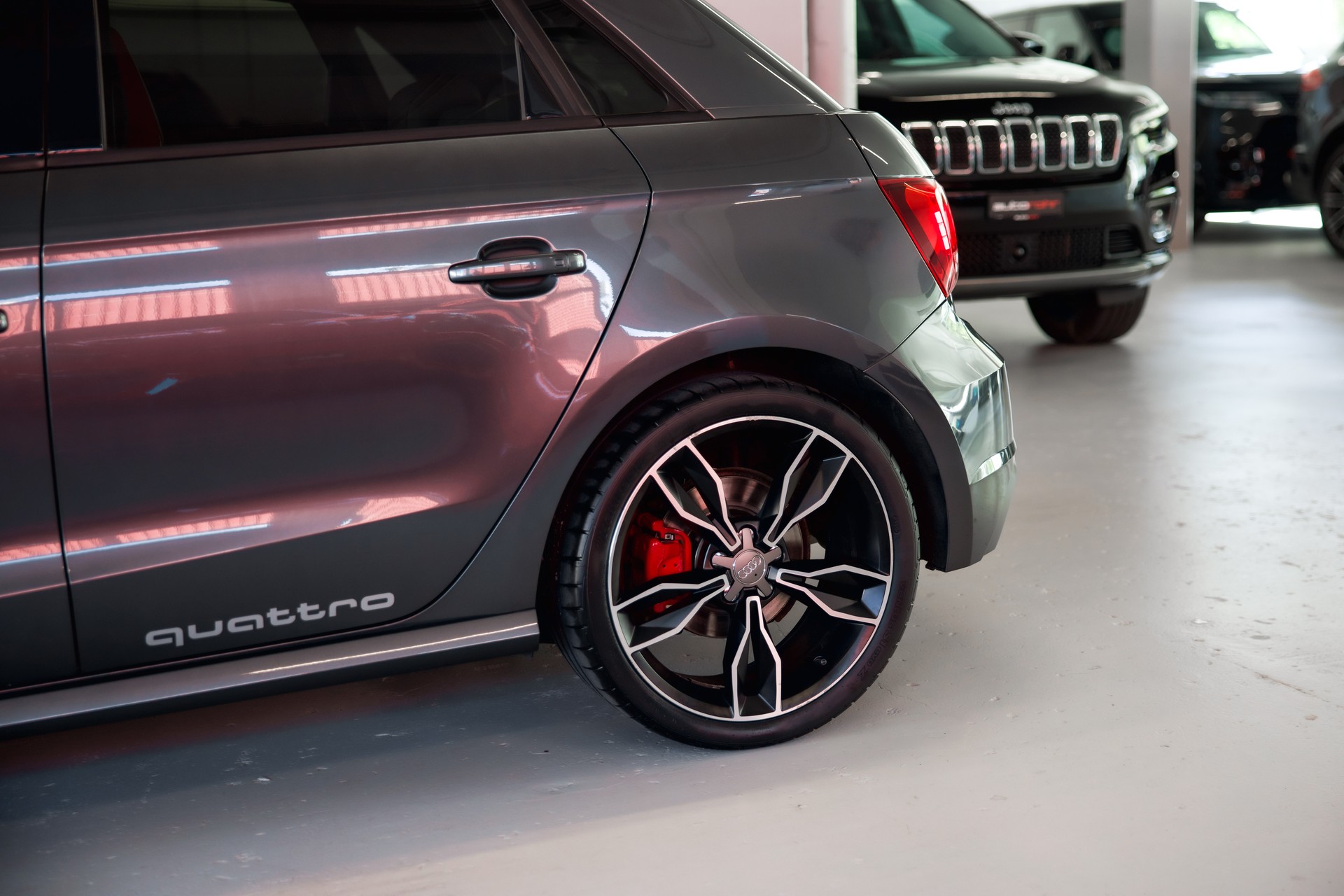 AUDI S1 Sportback 2.0 TFSI quattro-image-15