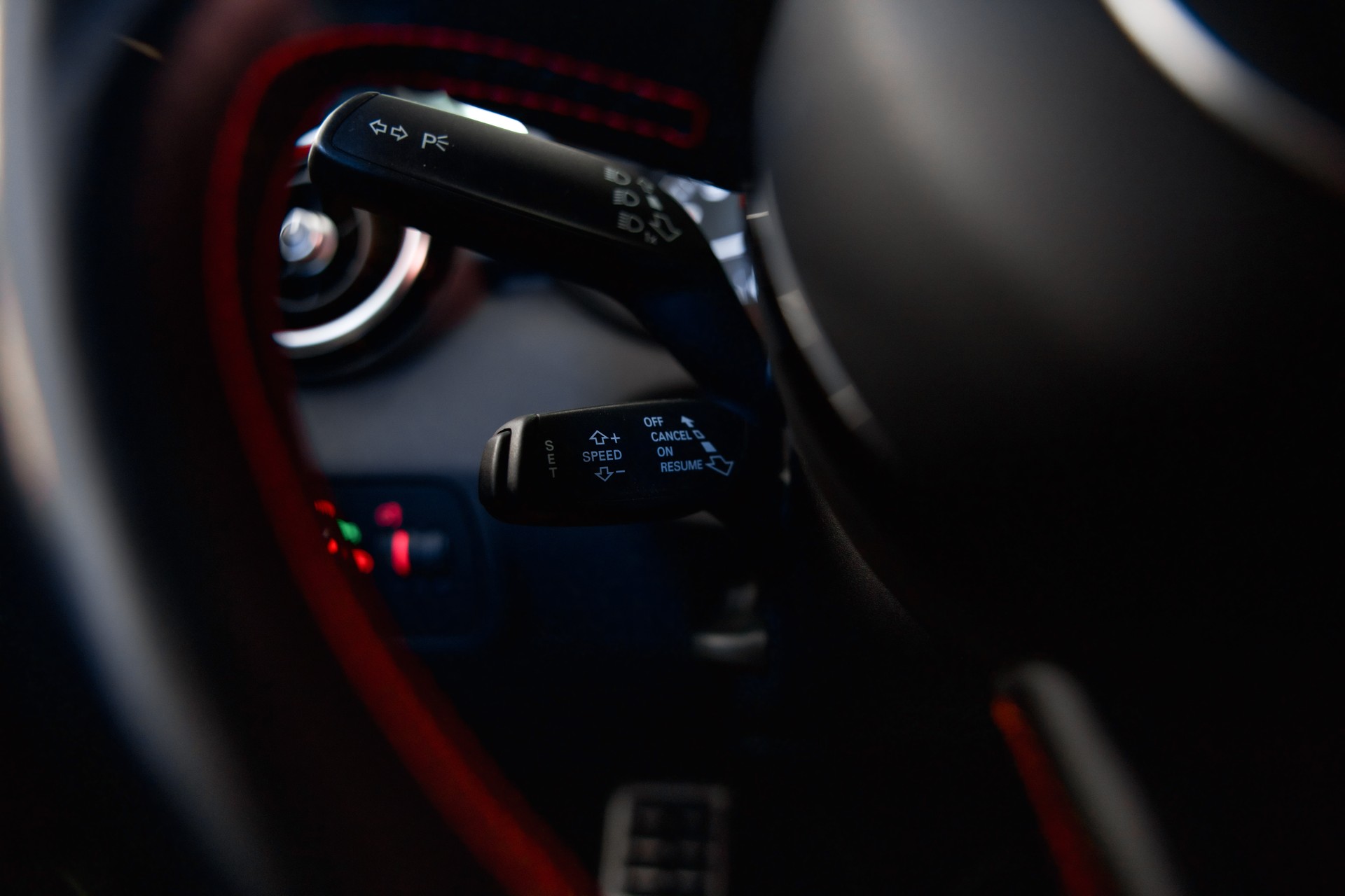 AUDI S1 Sportback 2.0 TFSI quattro-image-28