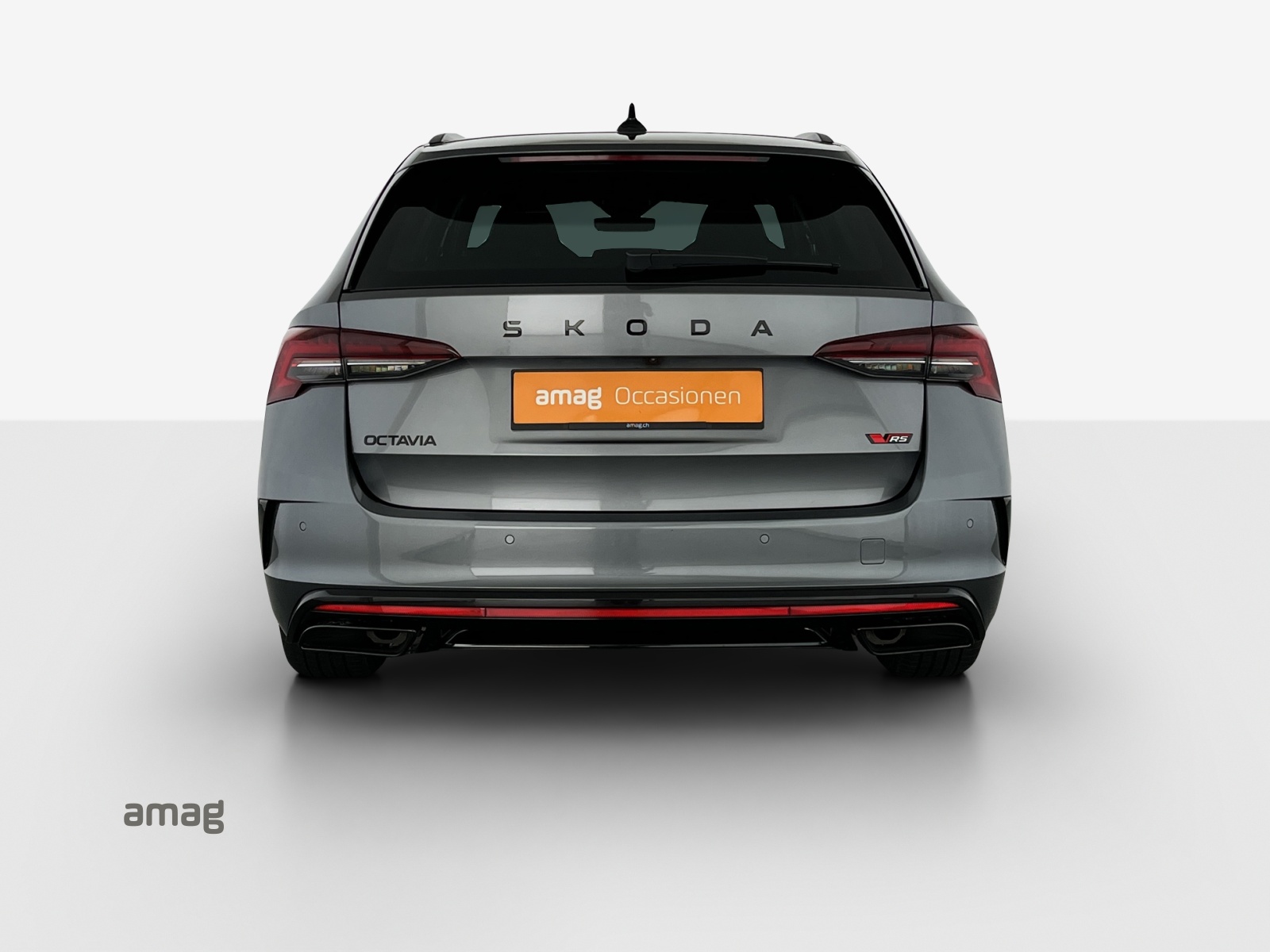 SKODA Octavia Combi 2.0 TSI DSG RS-showroom-element-3