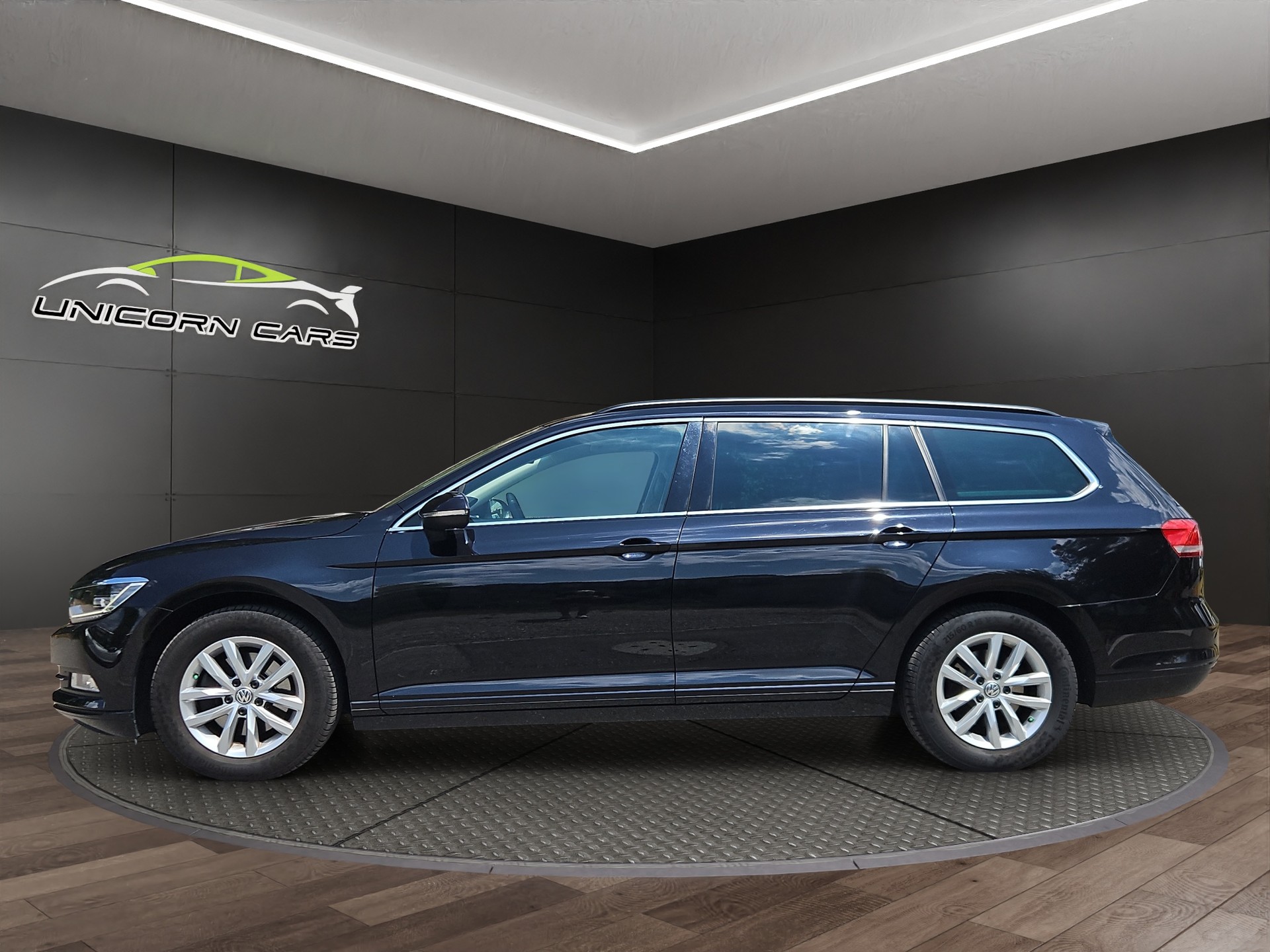 VW Passat Variant 2.0 TDI SCR BMT Comfortline DSG-showroom-element-3