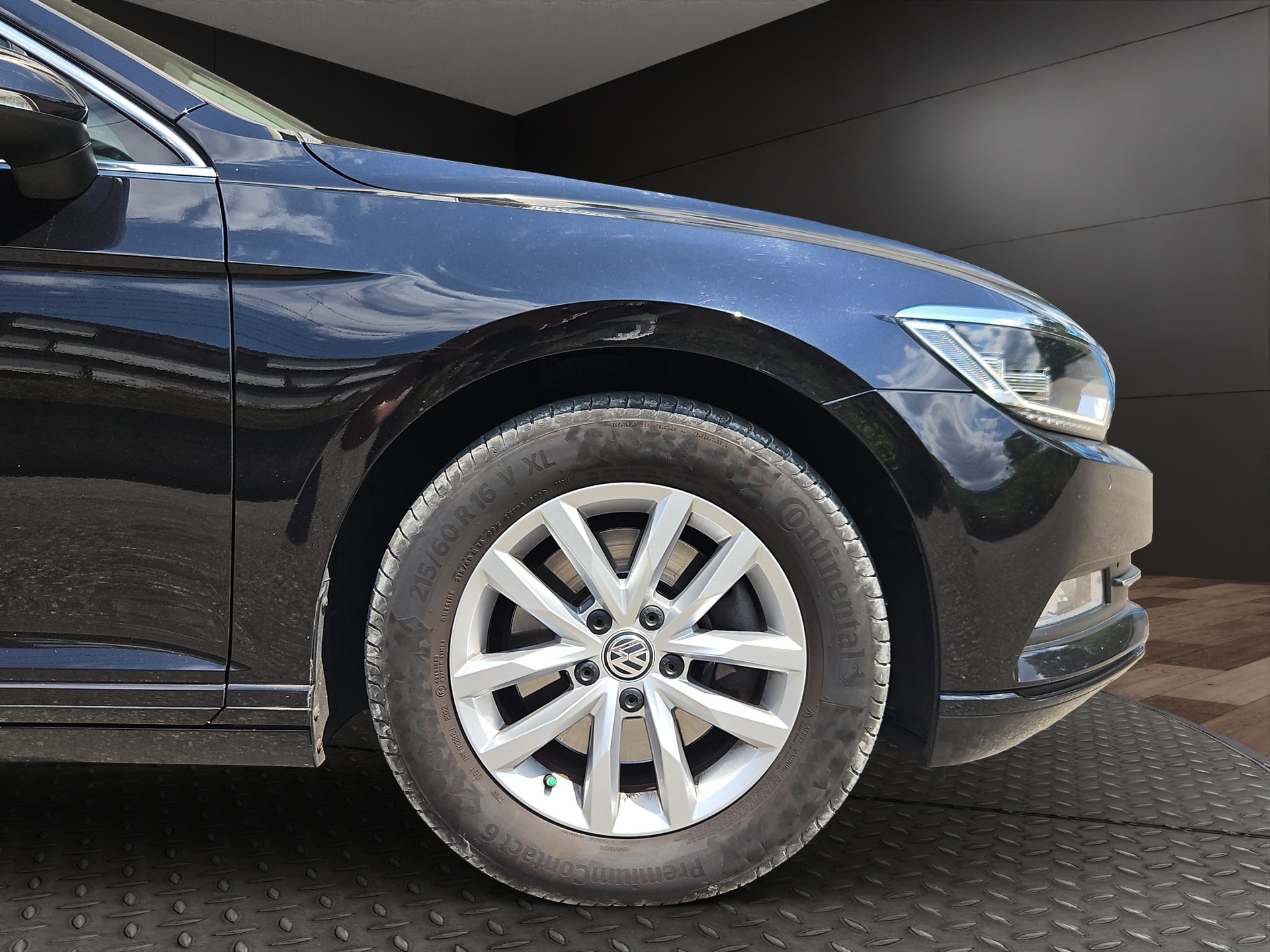 VW Passat Variant 2.0 TDI SCR BMT Comfortline DSG-image-26