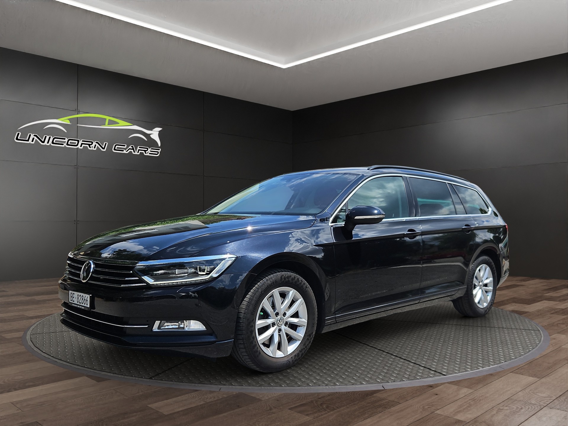 VW Passat Variant 2.0 TDI SCR BMT Comfortline DSG-showroom-element-2