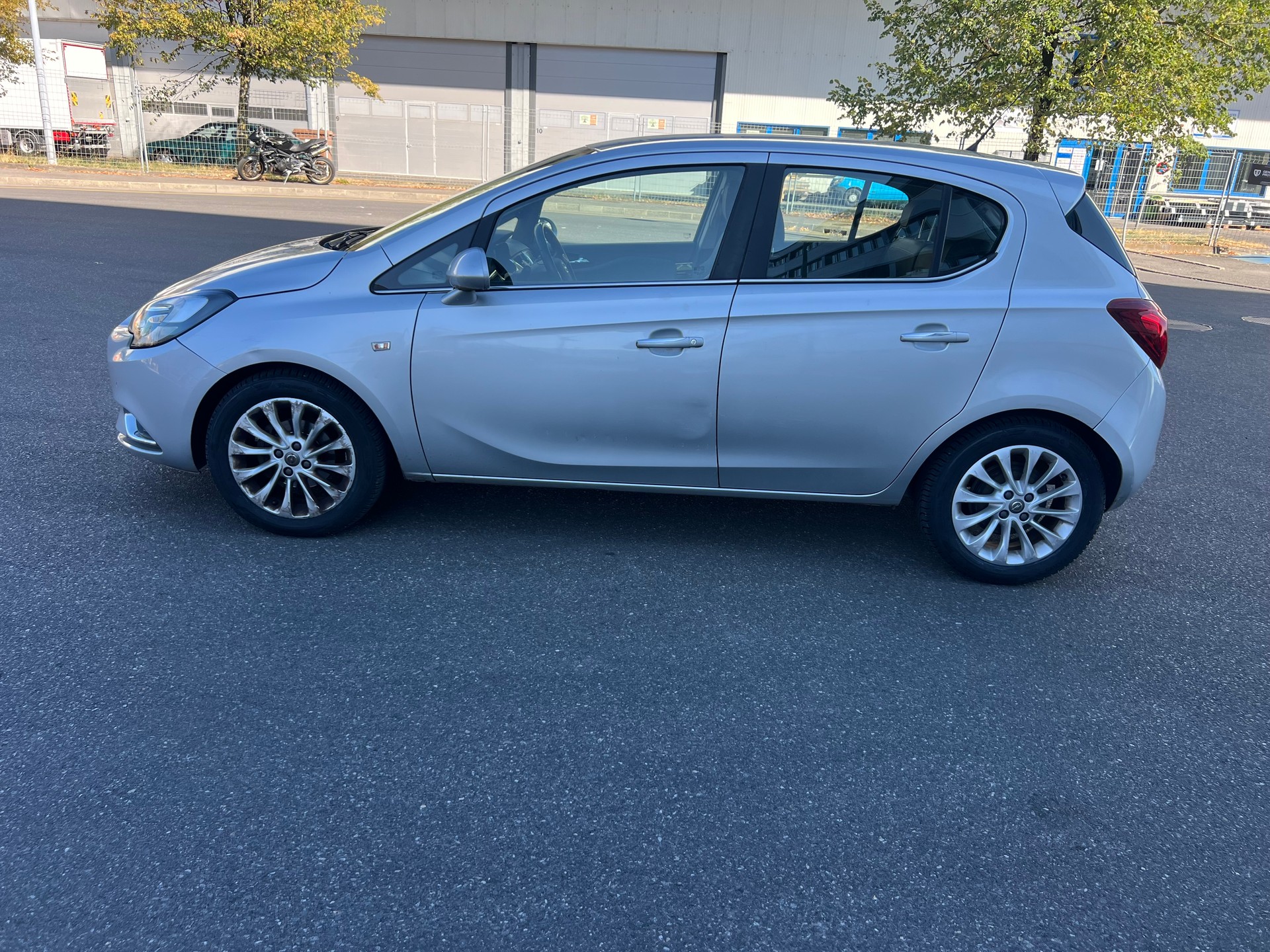 OPEL Corsa 1.4 TP Enjoy Automatic-image-1