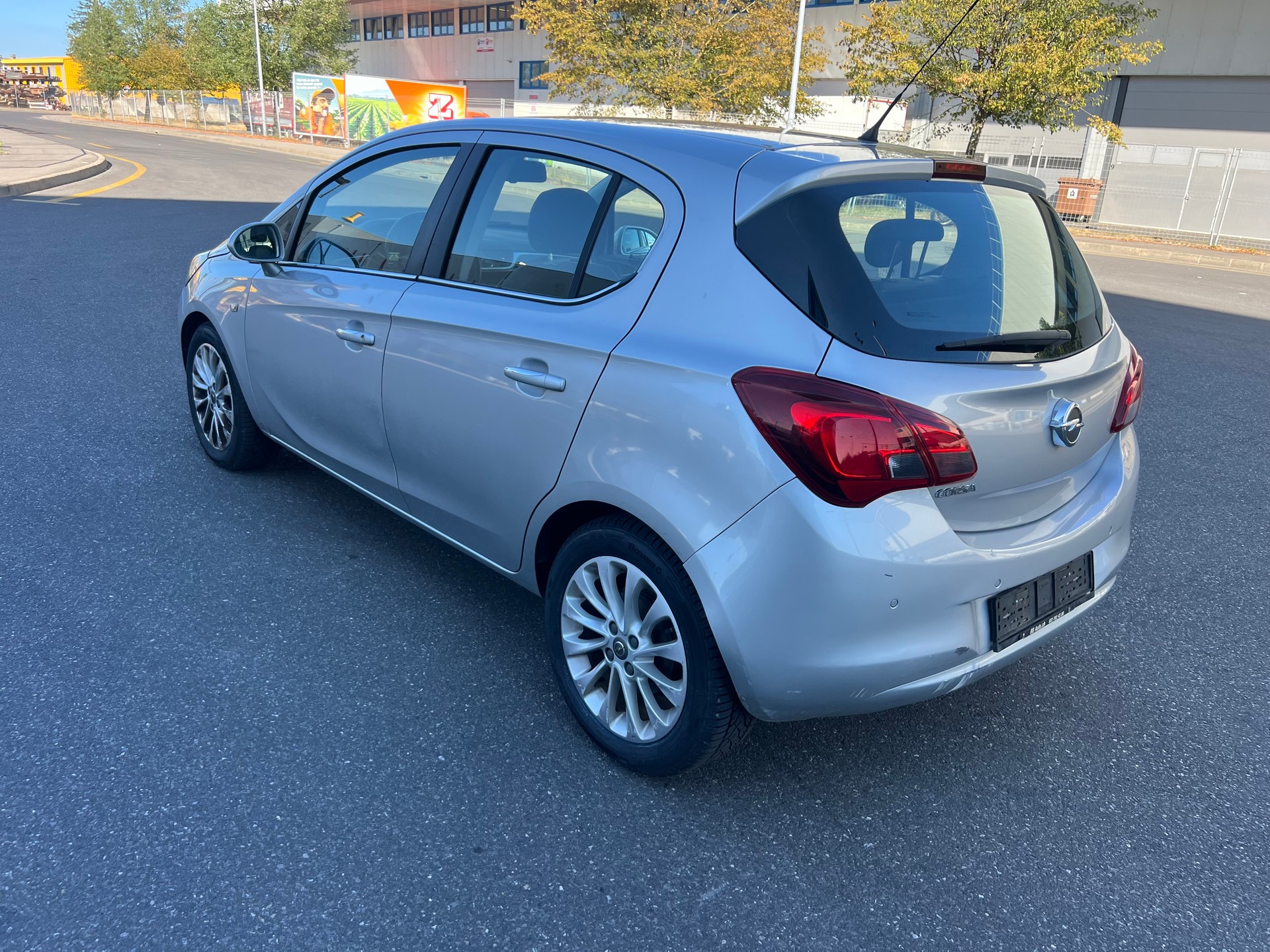 OPEL Corsa 1.4 TP Enjoy Automatic-image-2