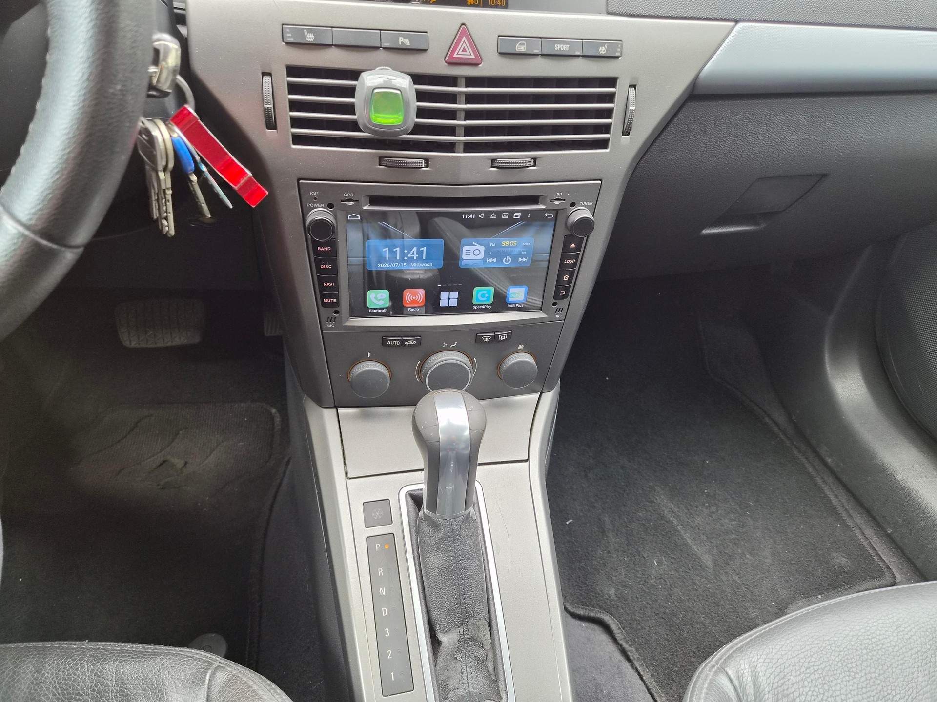 OPEL Astra Caravan 1.8i 16V 125 Silverline-image-10