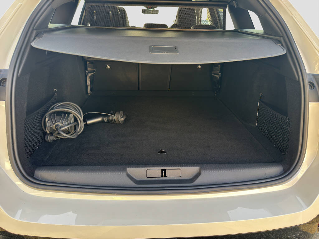 PEUGEOT 308 SW 1.6 PHEV 225 GT Pack-image-13