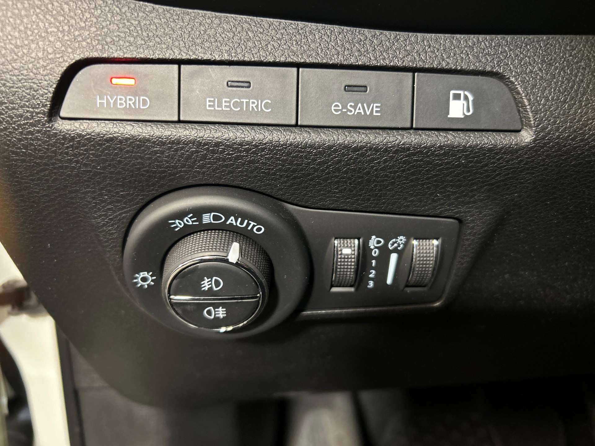 JEEP Compass 1.3 Limited 4xe-image-17