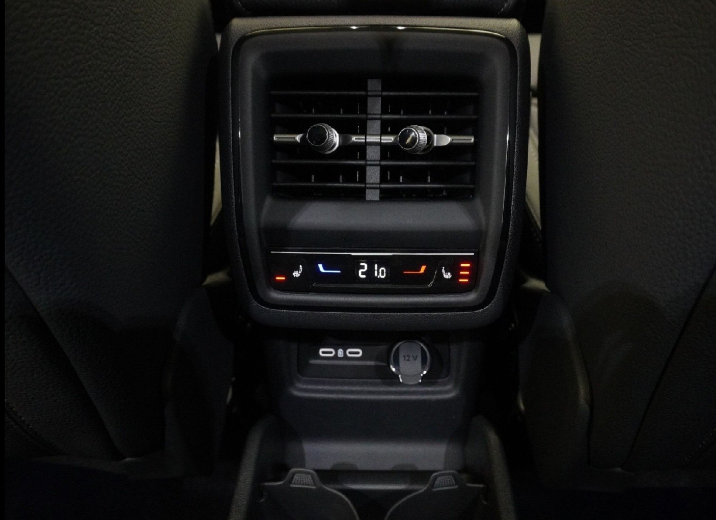 SKODA 2.0 TSI RS 266PS 4x4 DSG-image-7