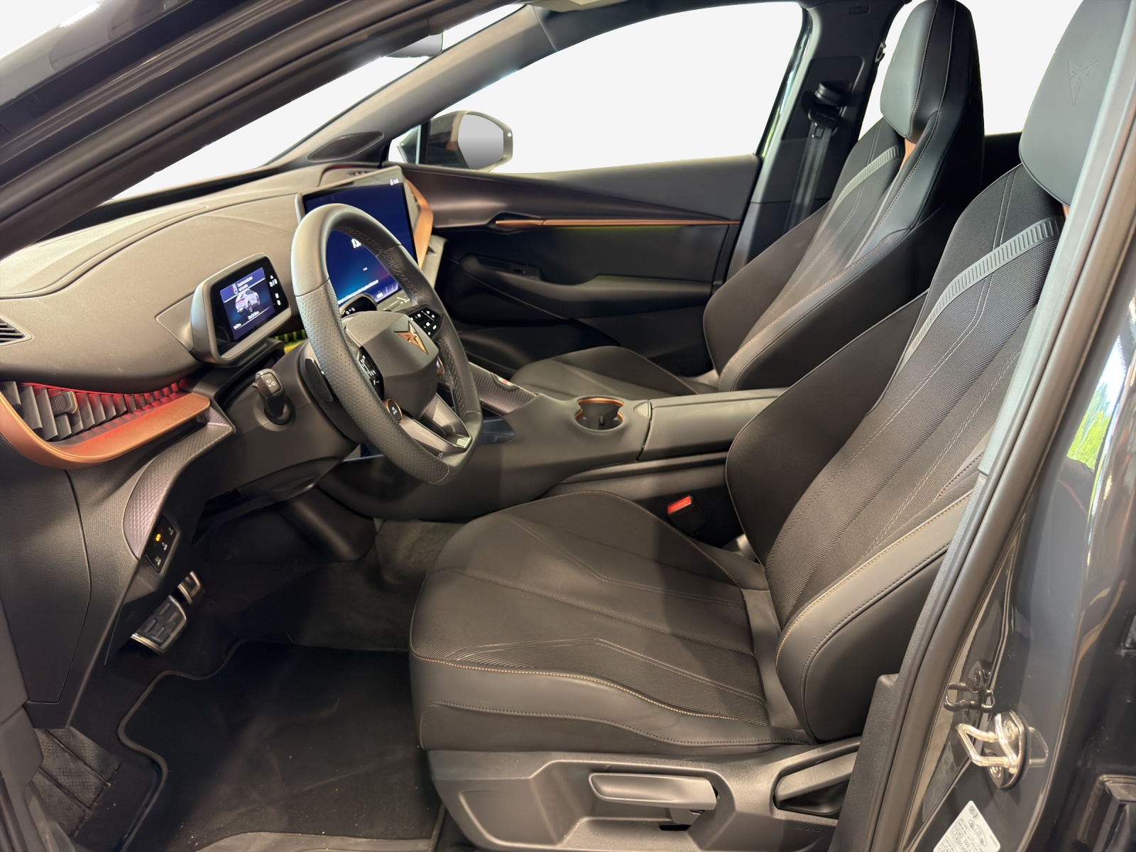 CUPRA Tavascan Type 8 77 kWh VZ-image-7