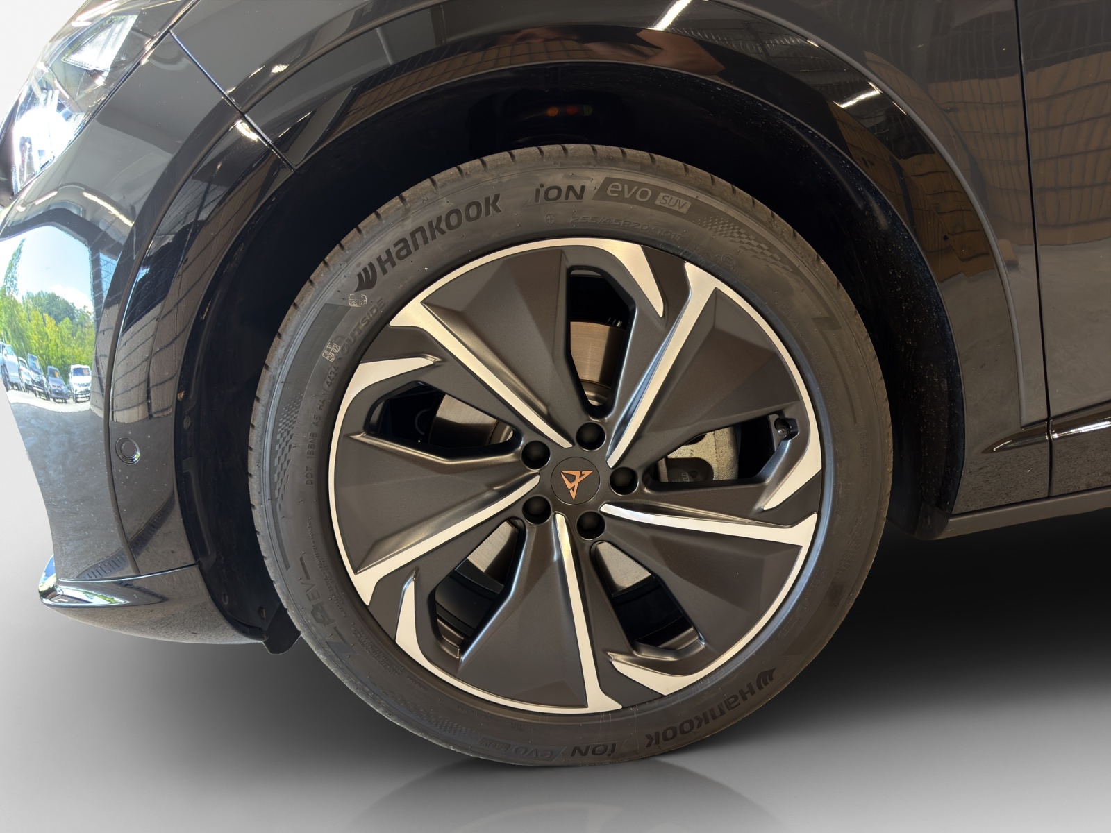 CUPRA Tavascan Type 8 77 kWh VZ-image-13