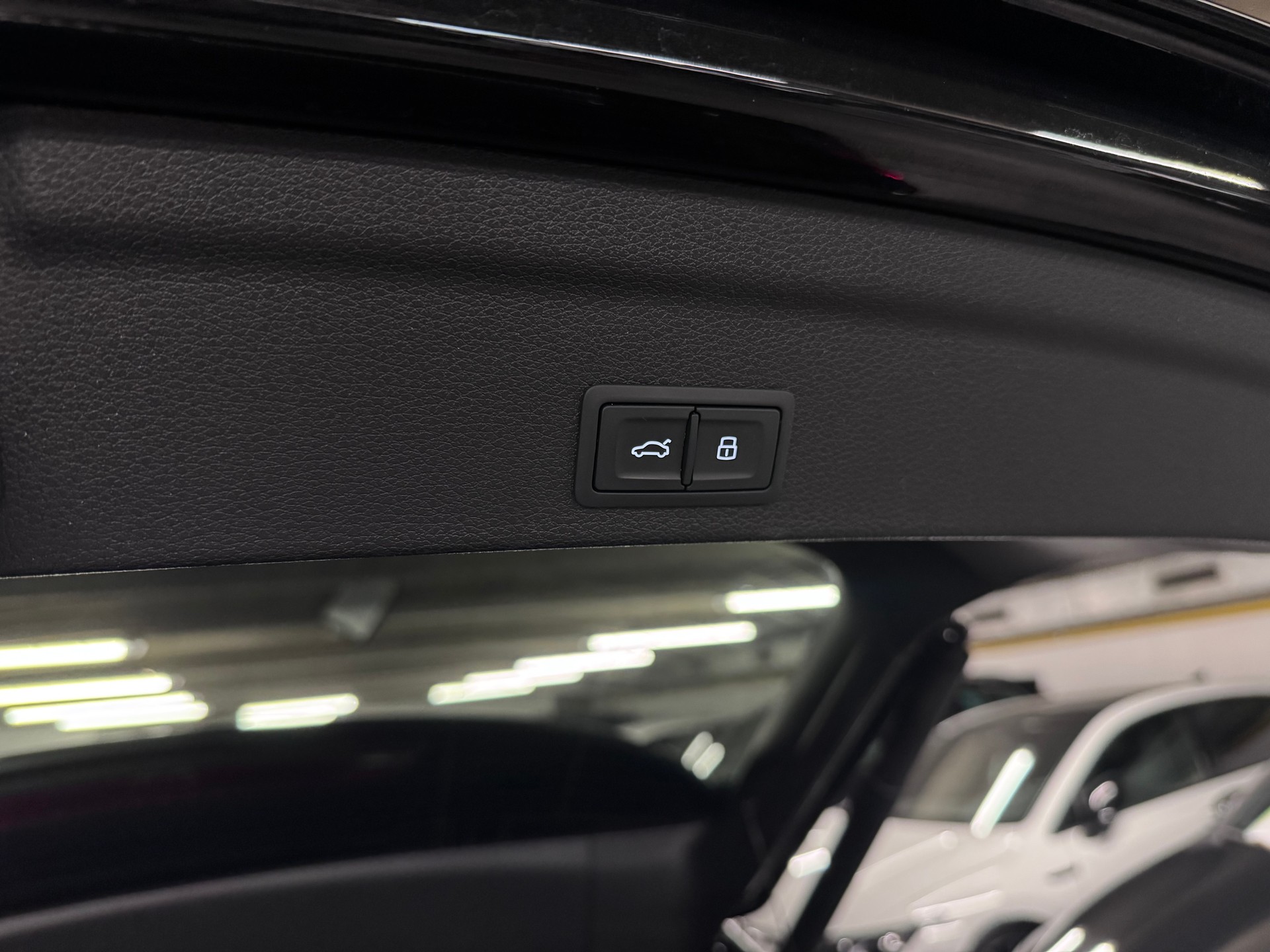 AUDI Q3 Sportback 45 TFSI e S line Attraction S-tronic-image-13