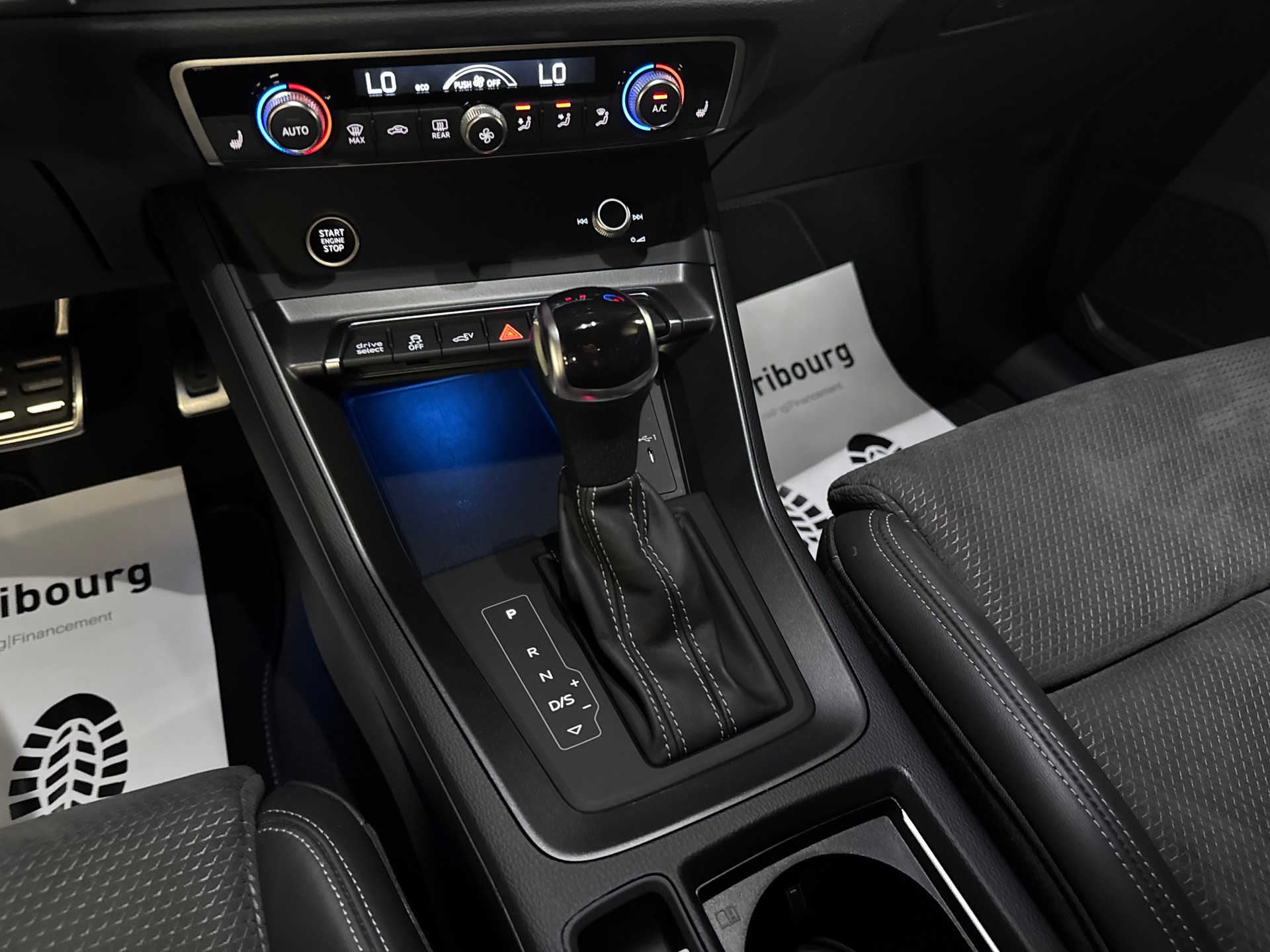 AUDI Q3 Sportback 45 TFSI e S line Attraction S-tronic-image-5