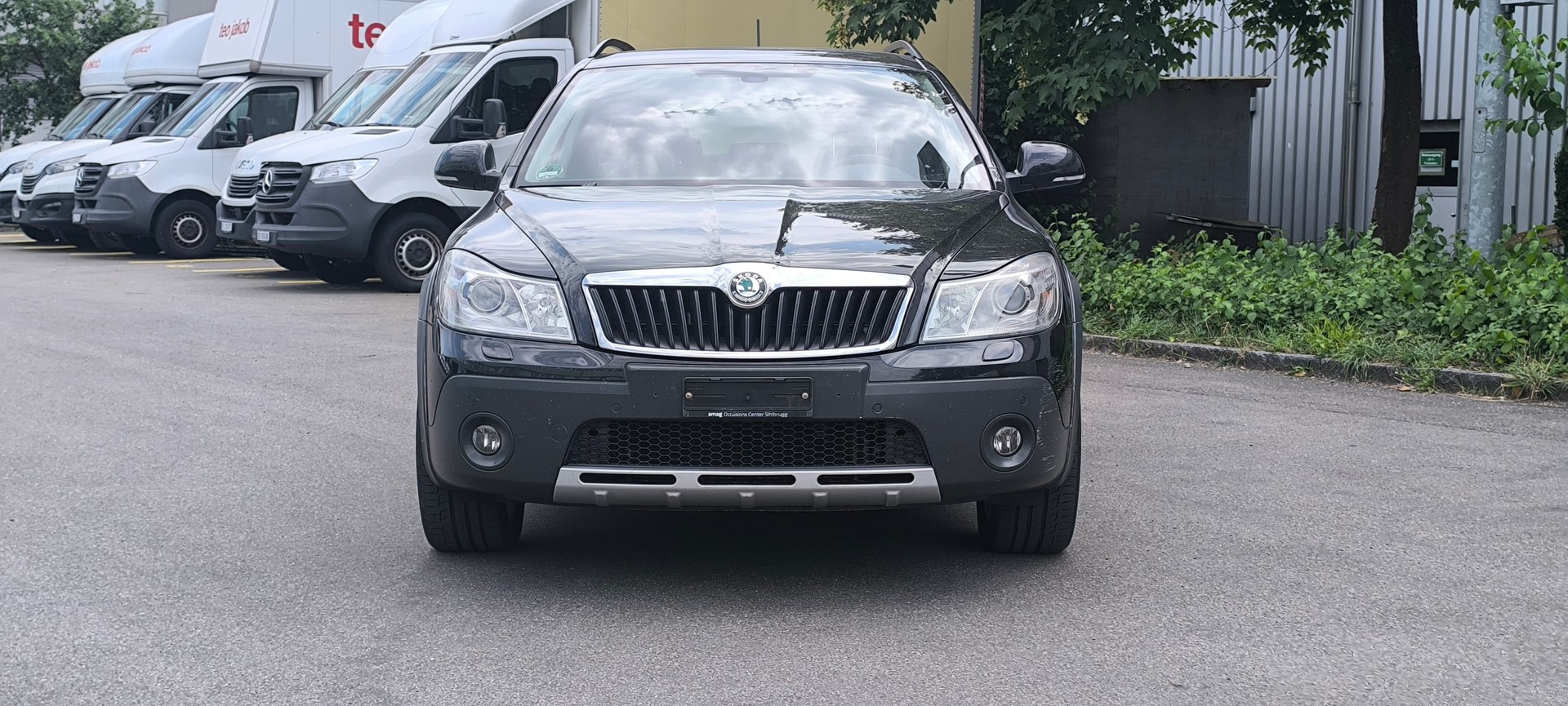 SKODA Octavia Combi 2.0 TDI Scout 4x4 DSG-image-0