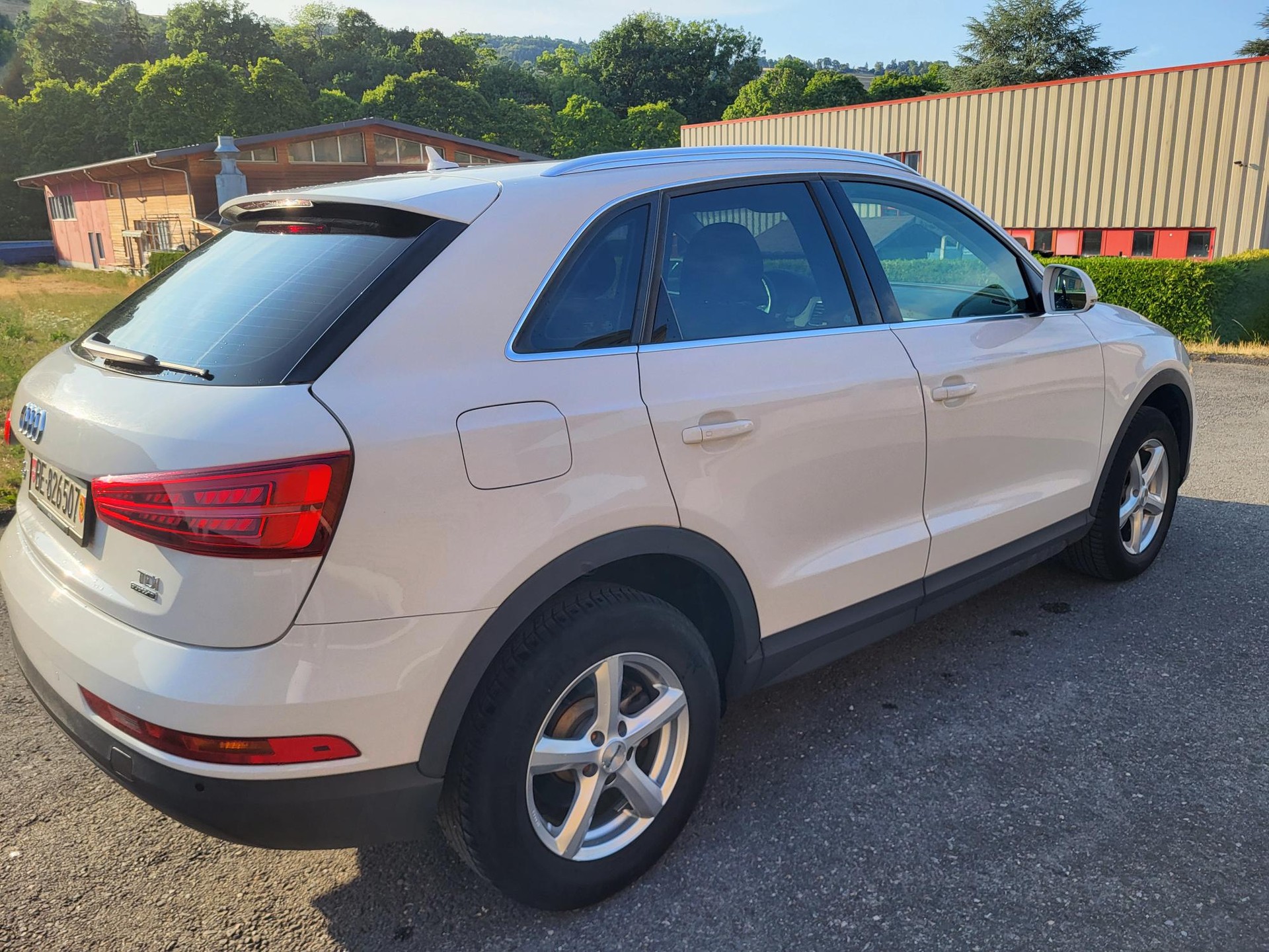 AUDI 2.0 TDI 150 quattro S-Tronic-image-3