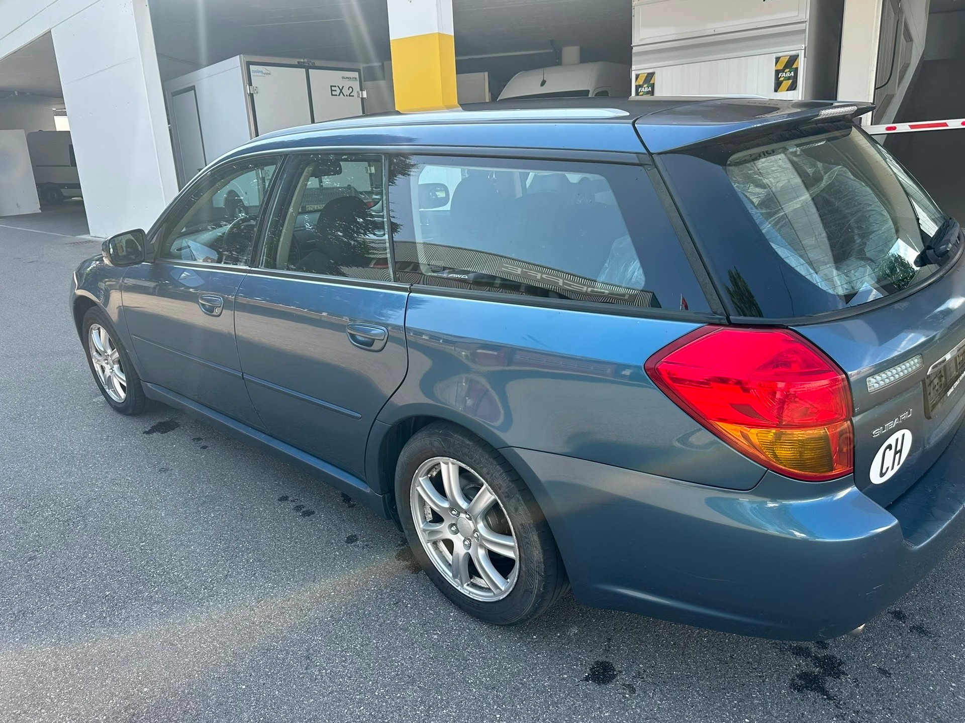 SUBARU Legacy 2.0i AWD-image-3