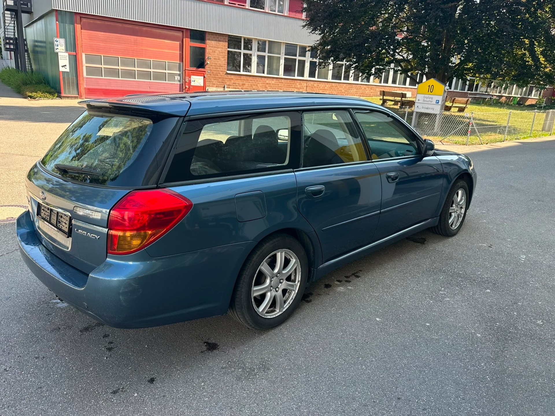 SUBARU Legacy 2.0i AWD-image-5