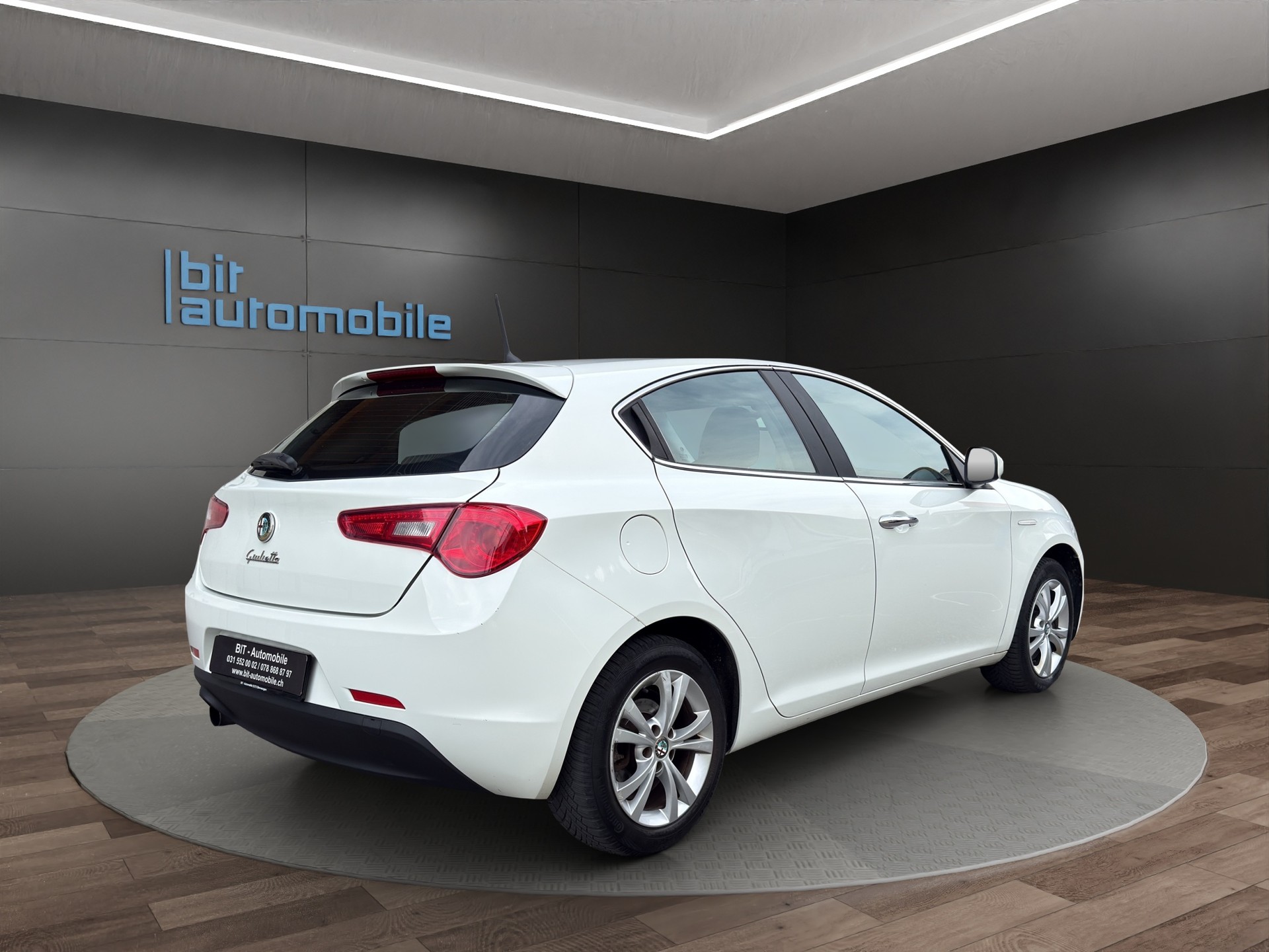 ALFA ROMEO Giulietta 1.4 MultiAir Distinctive-image-6