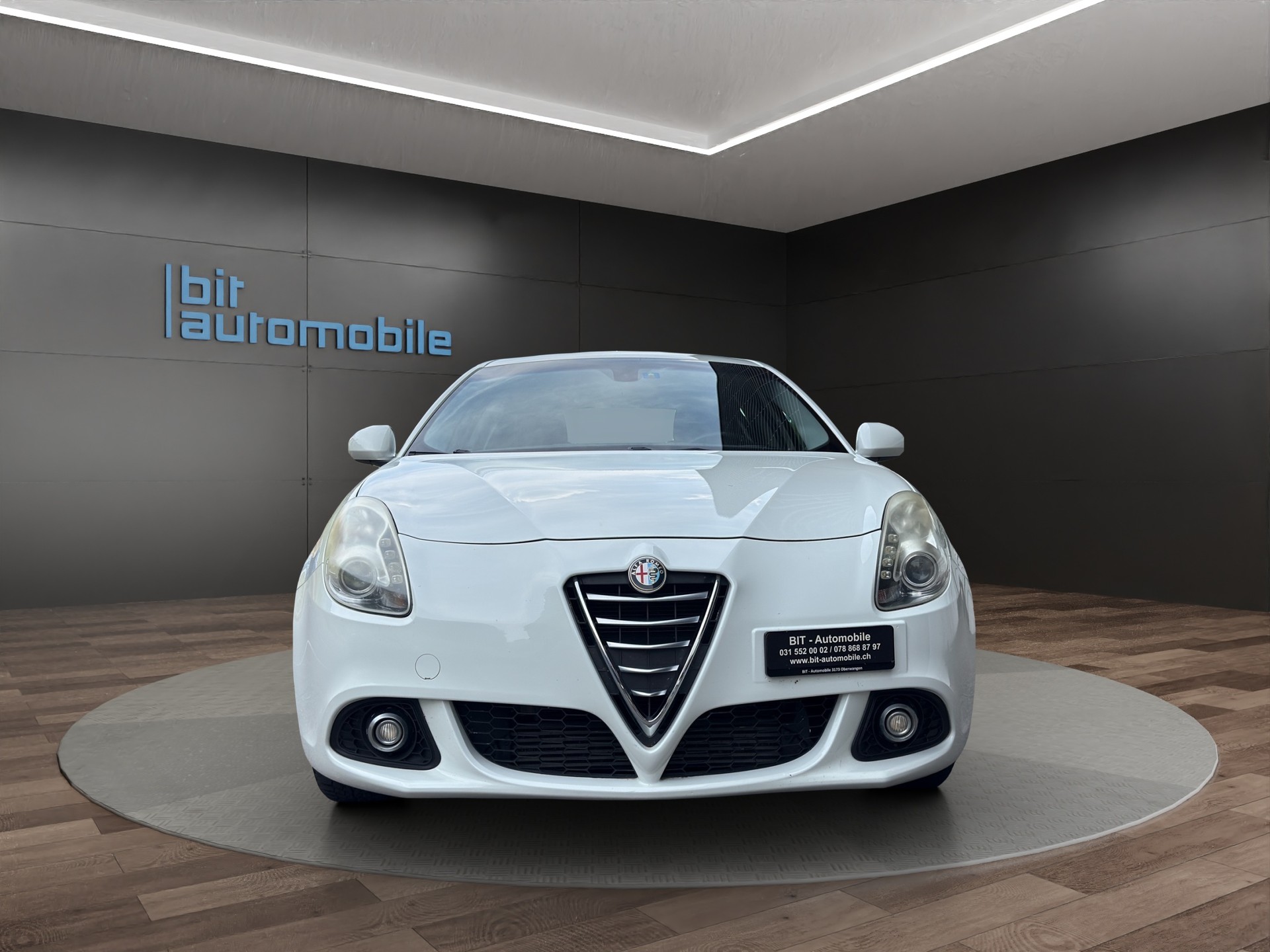 ALFA ROMEO Giulietta 1.4 MultiAir Distinctive-image-1
