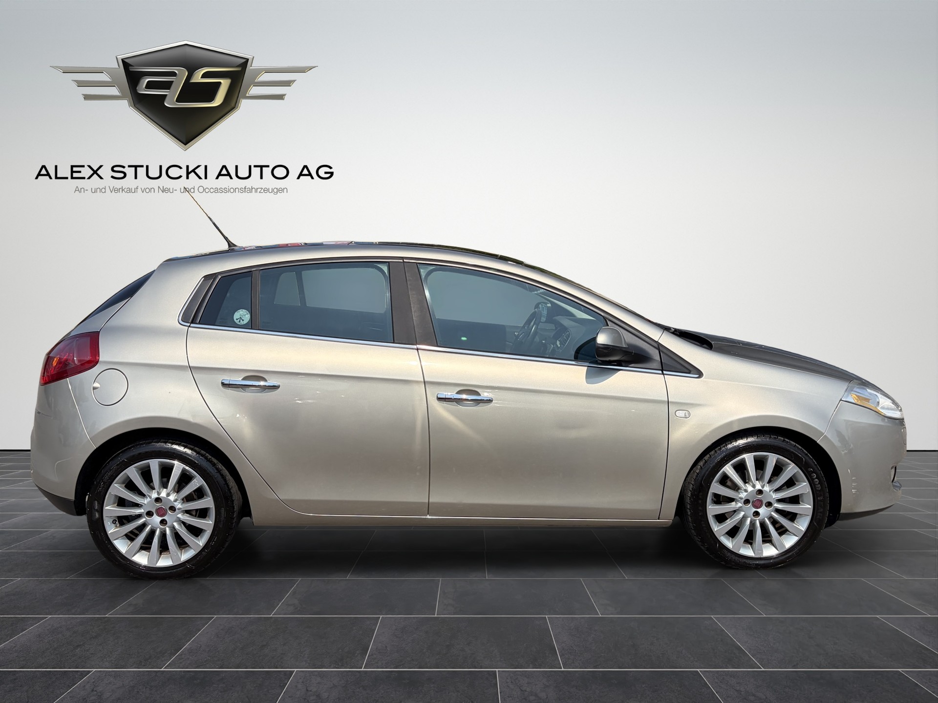 FIAT Bravo 1.4 16V Turbo Emotion-image-4