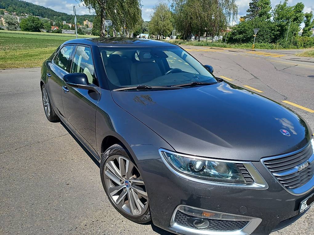 SAAB 9-5-image-0