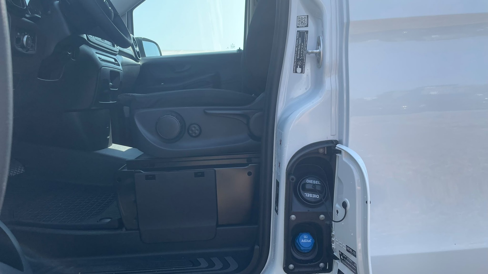 MERCEDES-BENZ Vito 114 Kaw. L 2.0 CDI Pro Worker II 4Matic-image-17