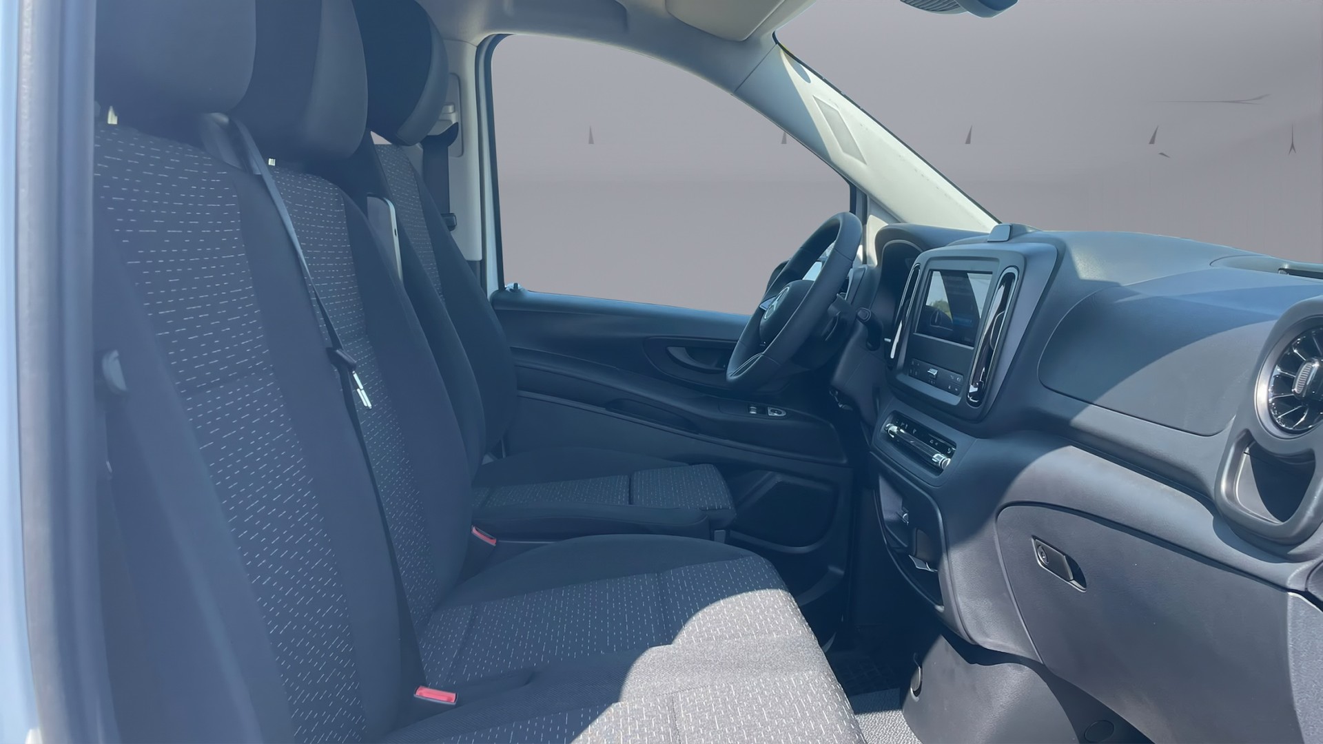 MERCEDES-BENZ Vito 114 Kaw. L 2.0 CDI Pro Worker-image-13