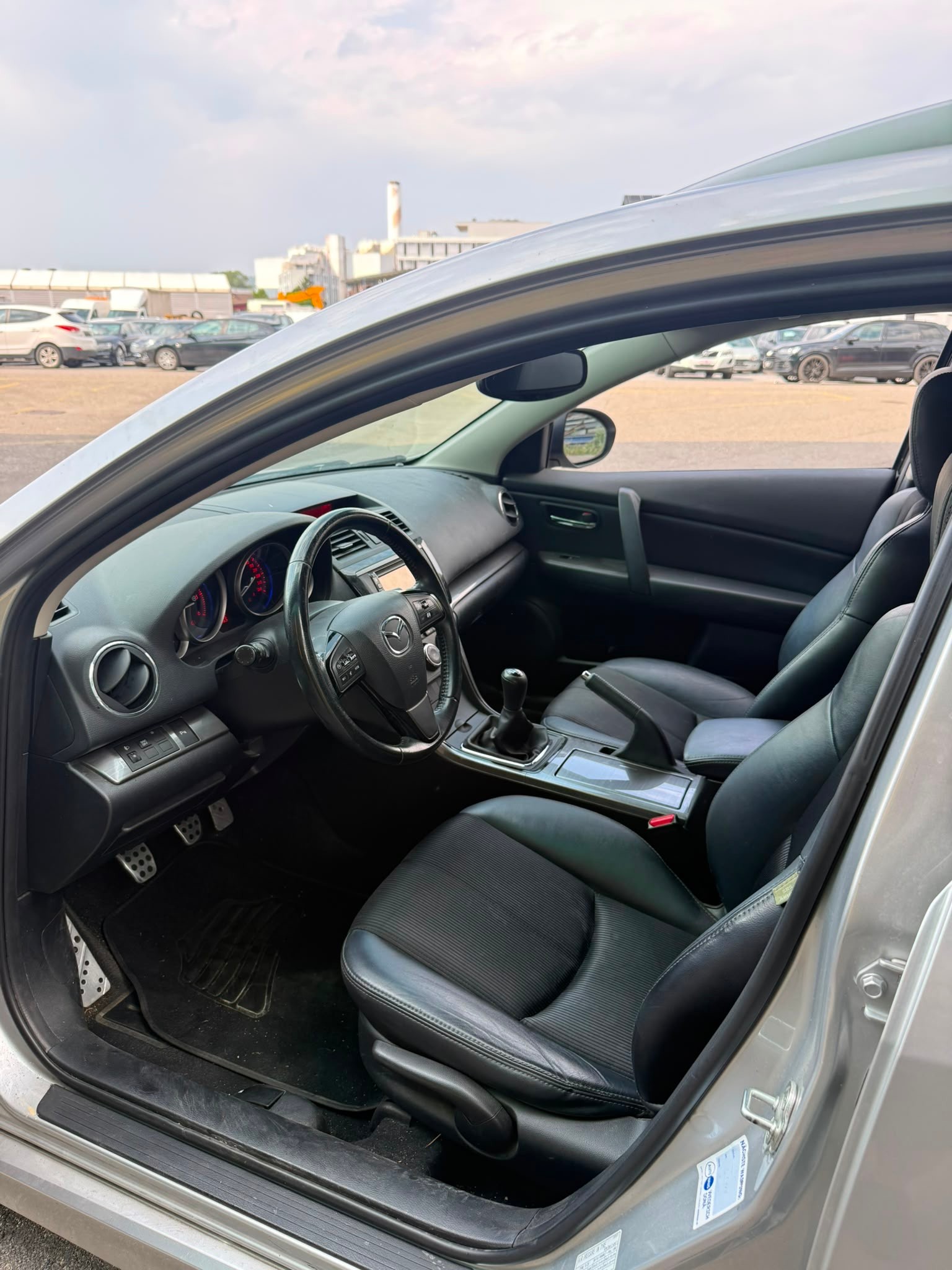 MAZDA 6 2.2 CD 16V Exclusive-image-8