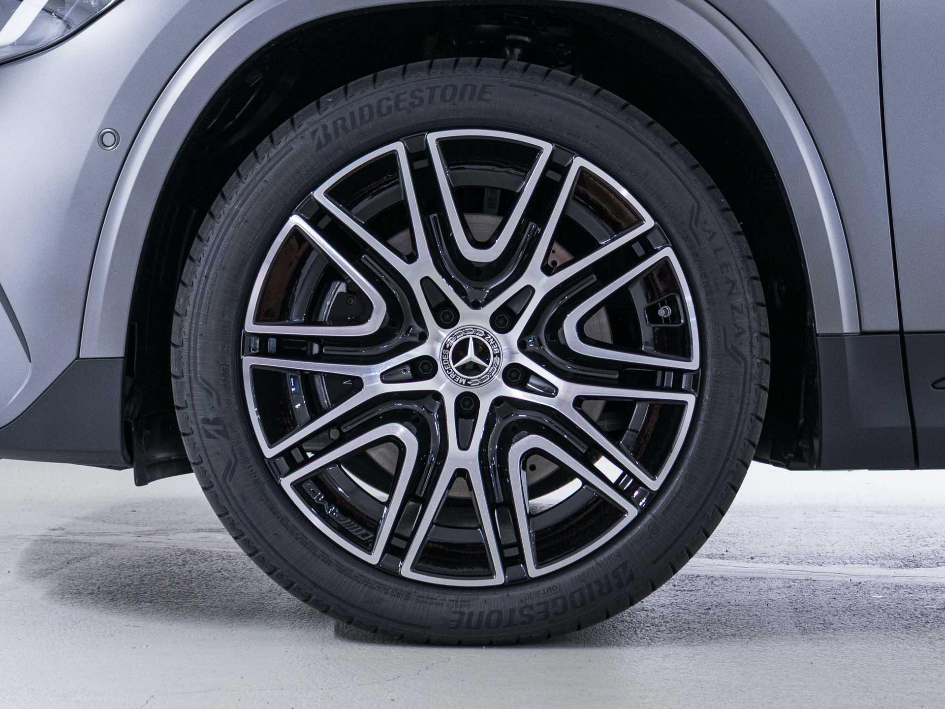 MERCEDES-BENZ GLA 220 d 4MATIC "Swiss Star"-image-14