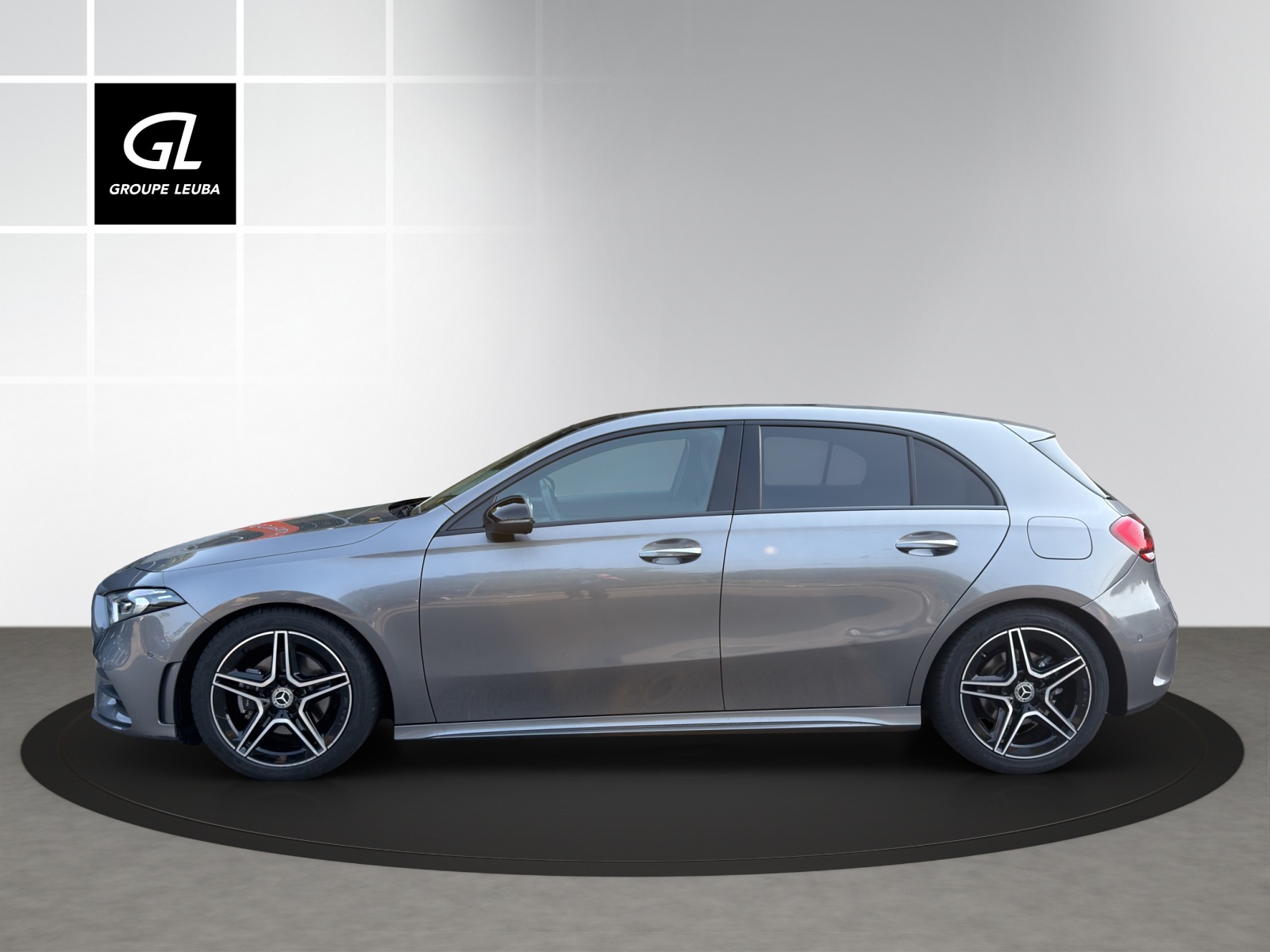 MERCEDES-BENZ A 200 7G-DCT-image-2