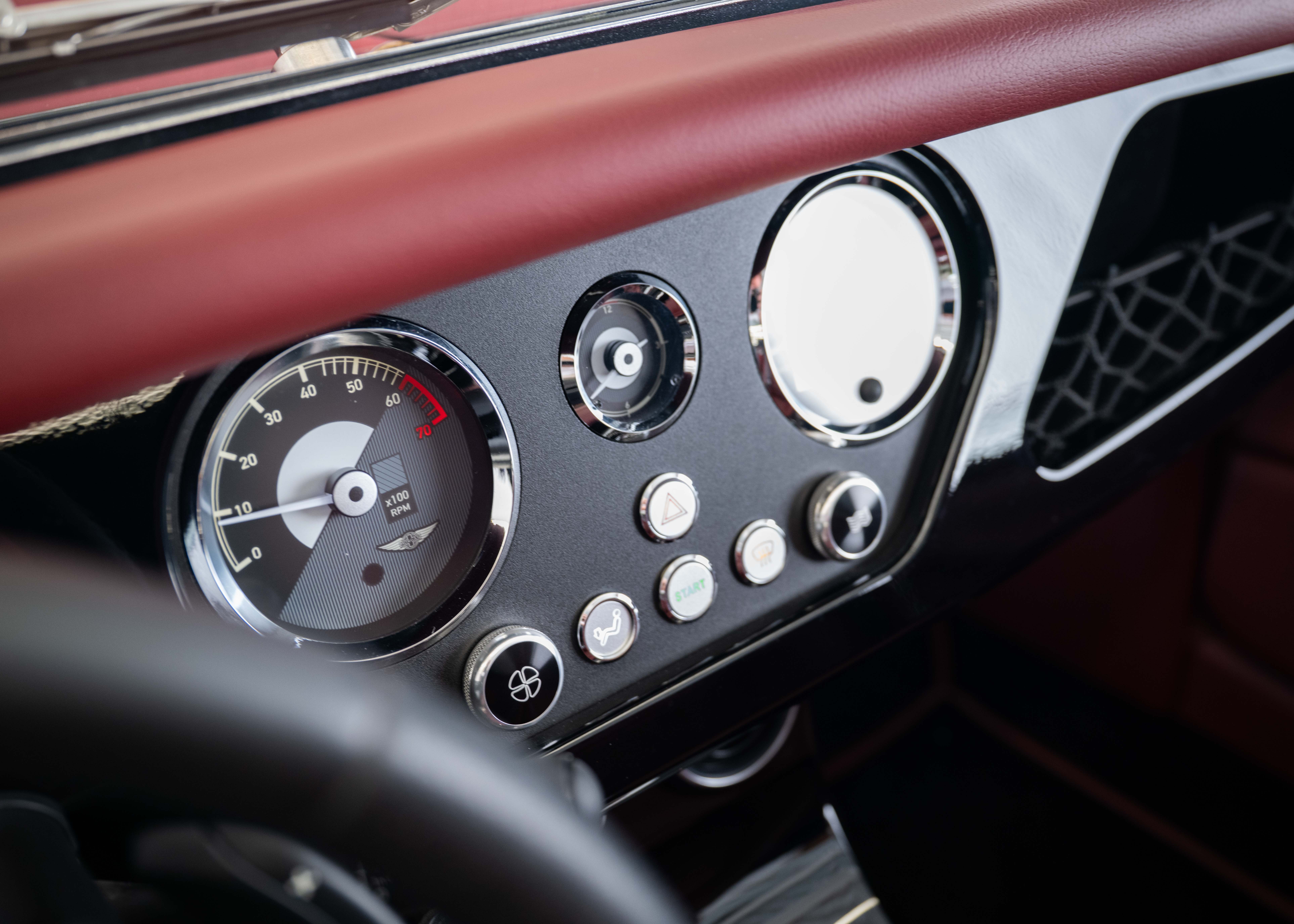 Image MORGAN 4-4 Plus Four 2.0 (Swiss car, 1st hand, like new, BMW engine, automatic transmission)