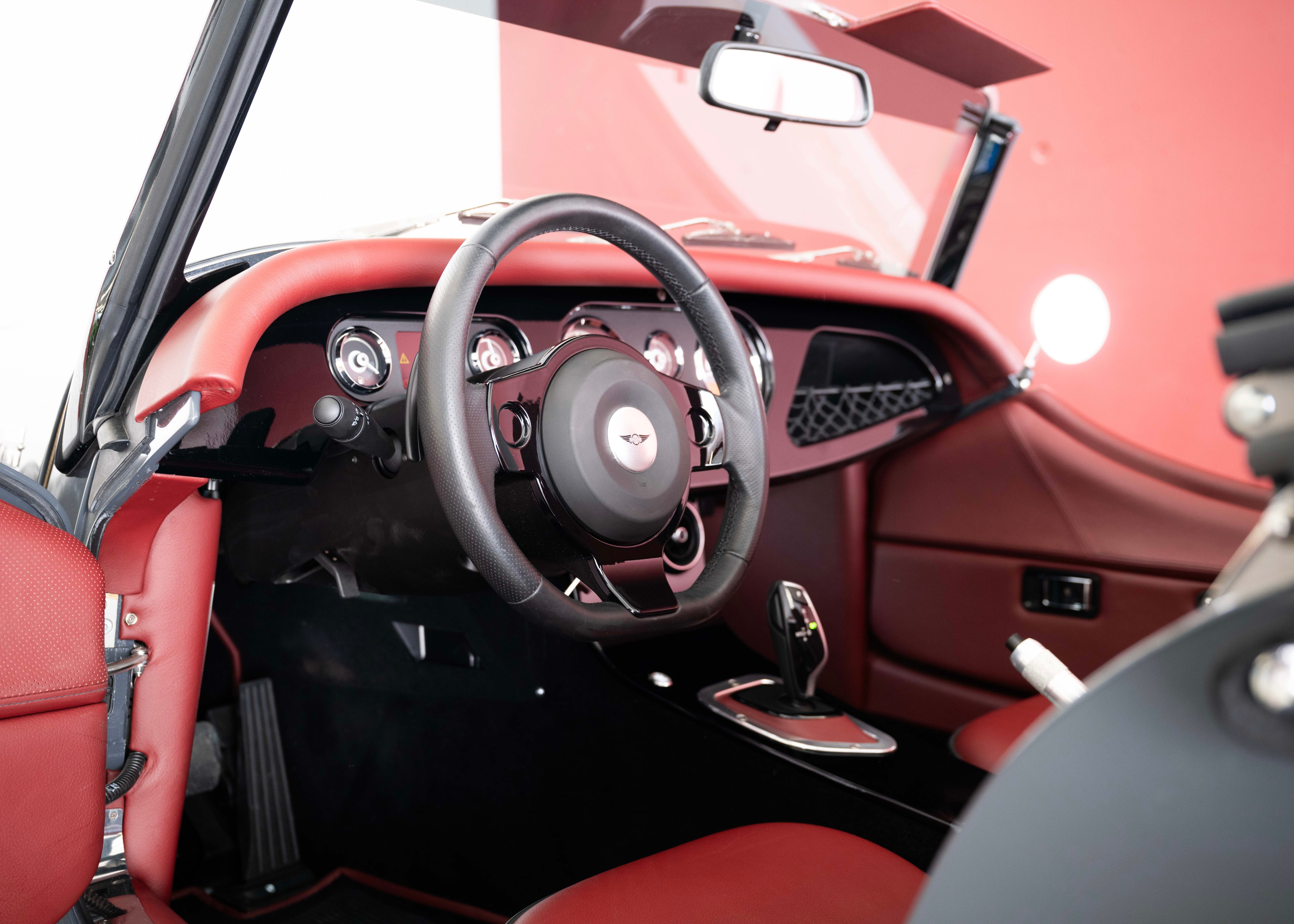 Image MORGAN 4-4 Plus Four 2.0 (Swiss car, 1st hand, like new, BMW engine, automatic transmission)