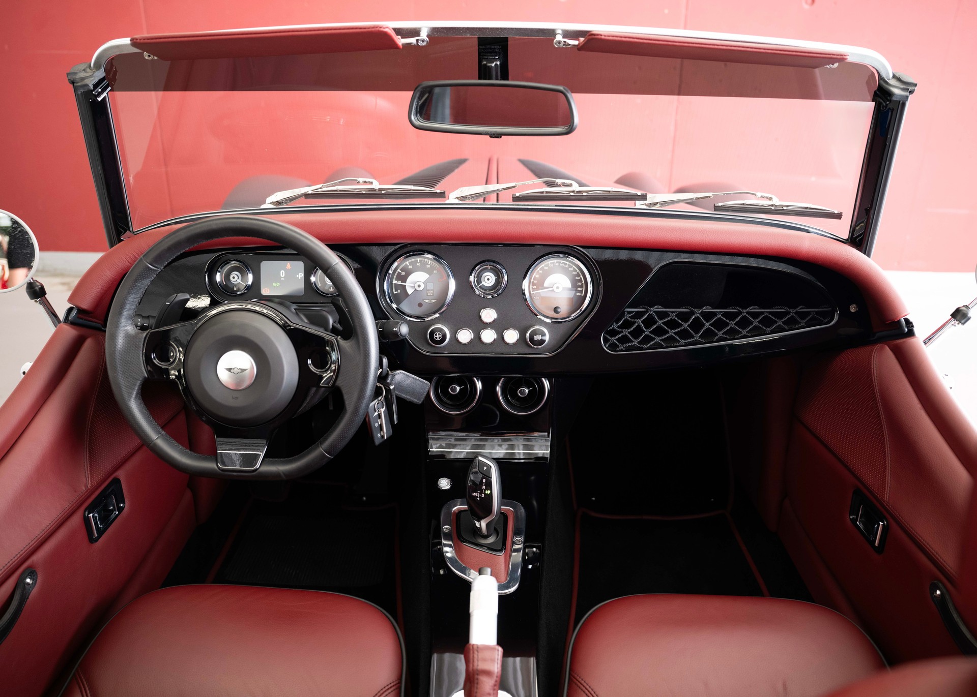MORGAN Plus Four 2.0 (Swiss car, 1st hand, like new, BMW engine, automatic transmission)-image-17