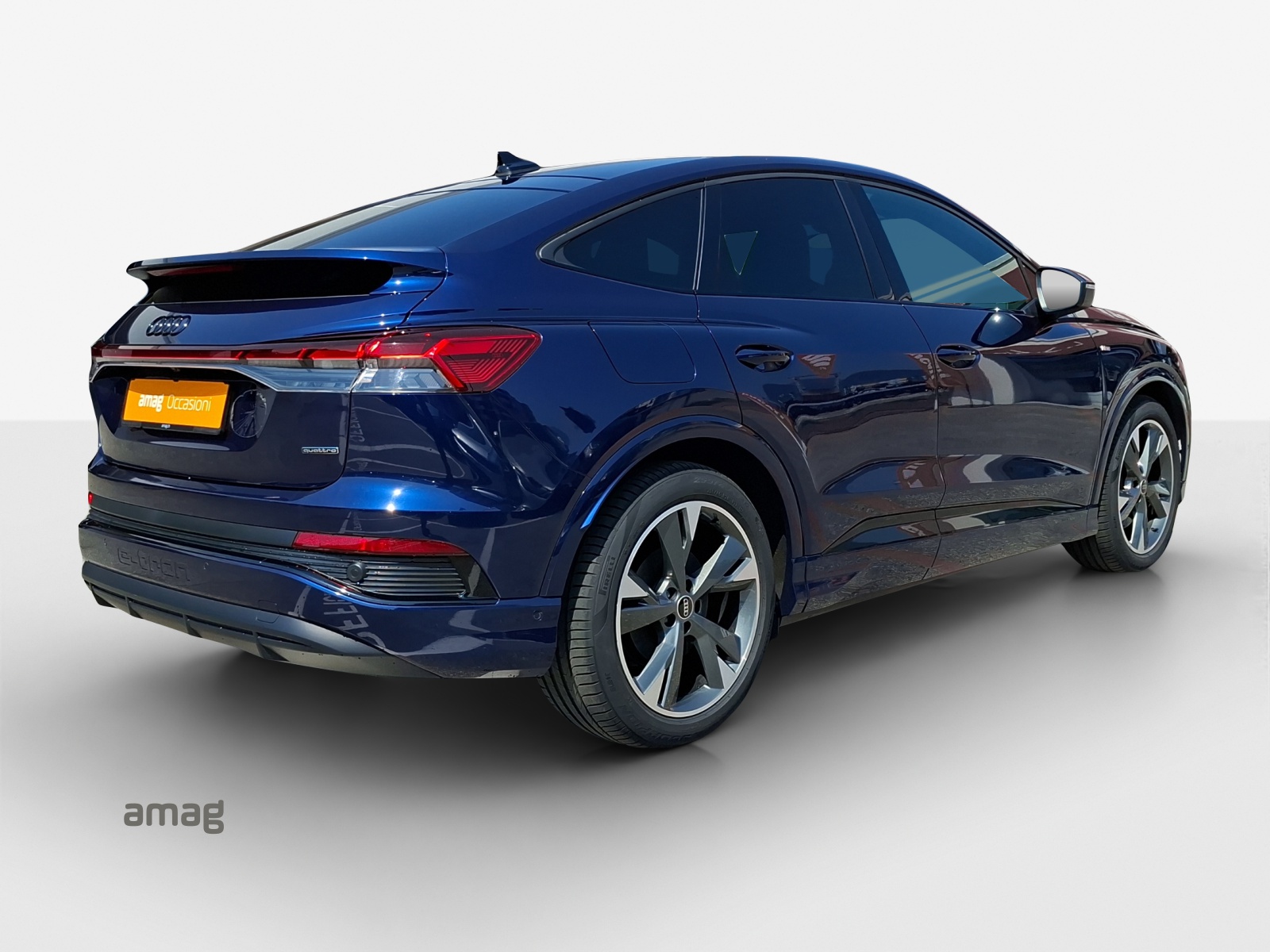 AUDI Q4 Sportback e-tron 50 quattro-image-4