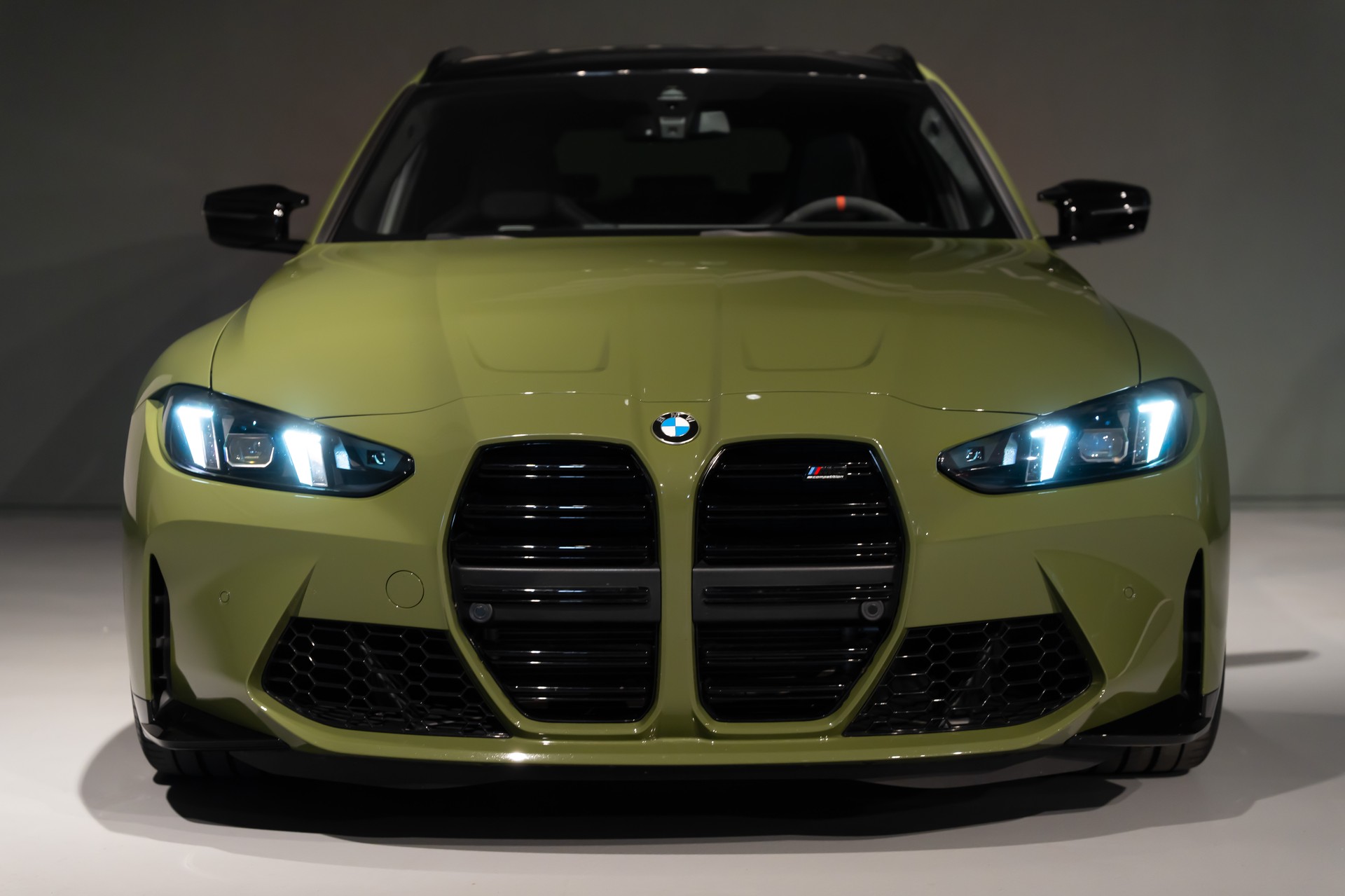 BMW M3 Touring xDrive Competition M-image-8