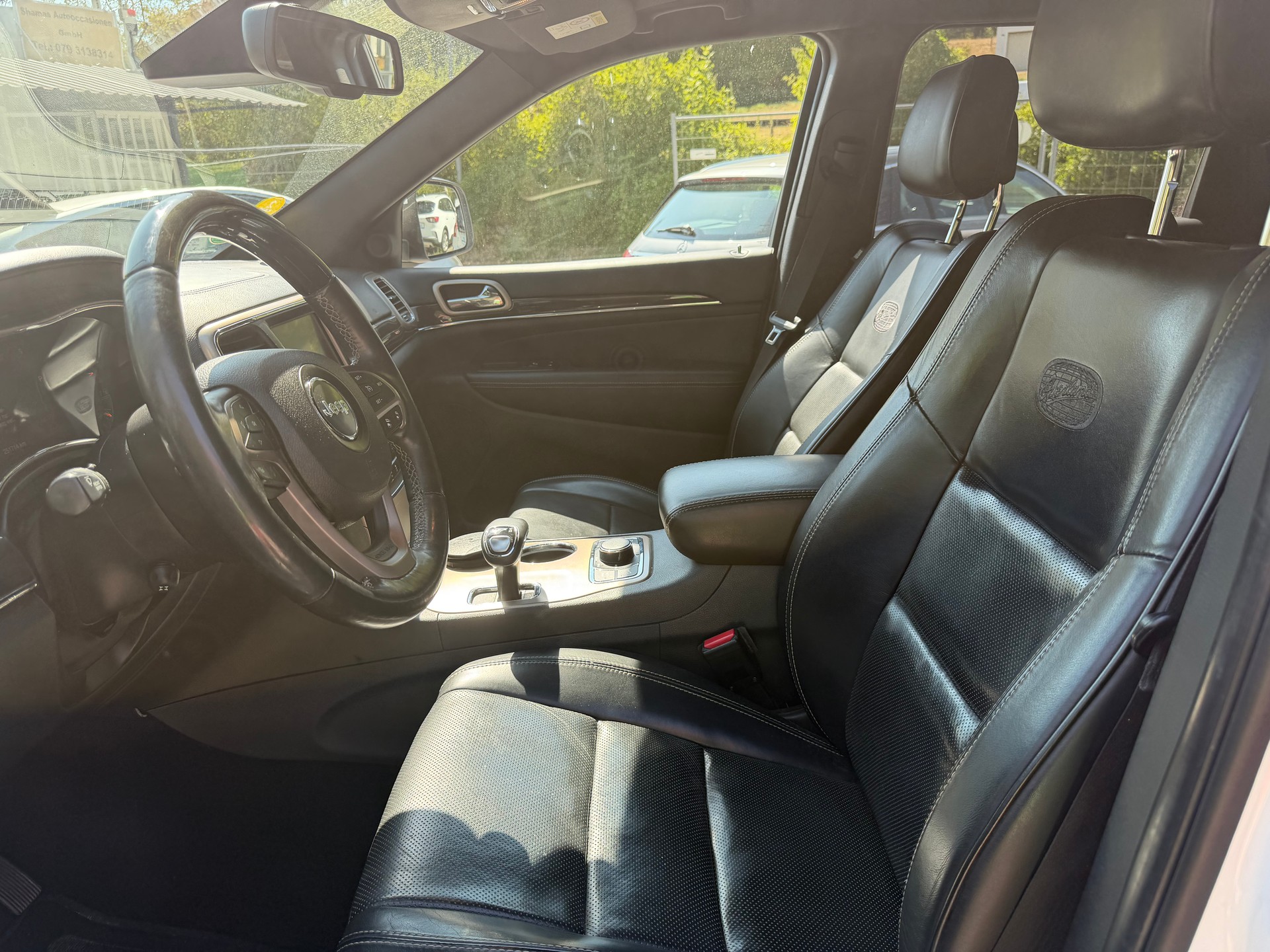 JEEP Grand Cherokee 3.0 CRD Limited Automatic-image-6