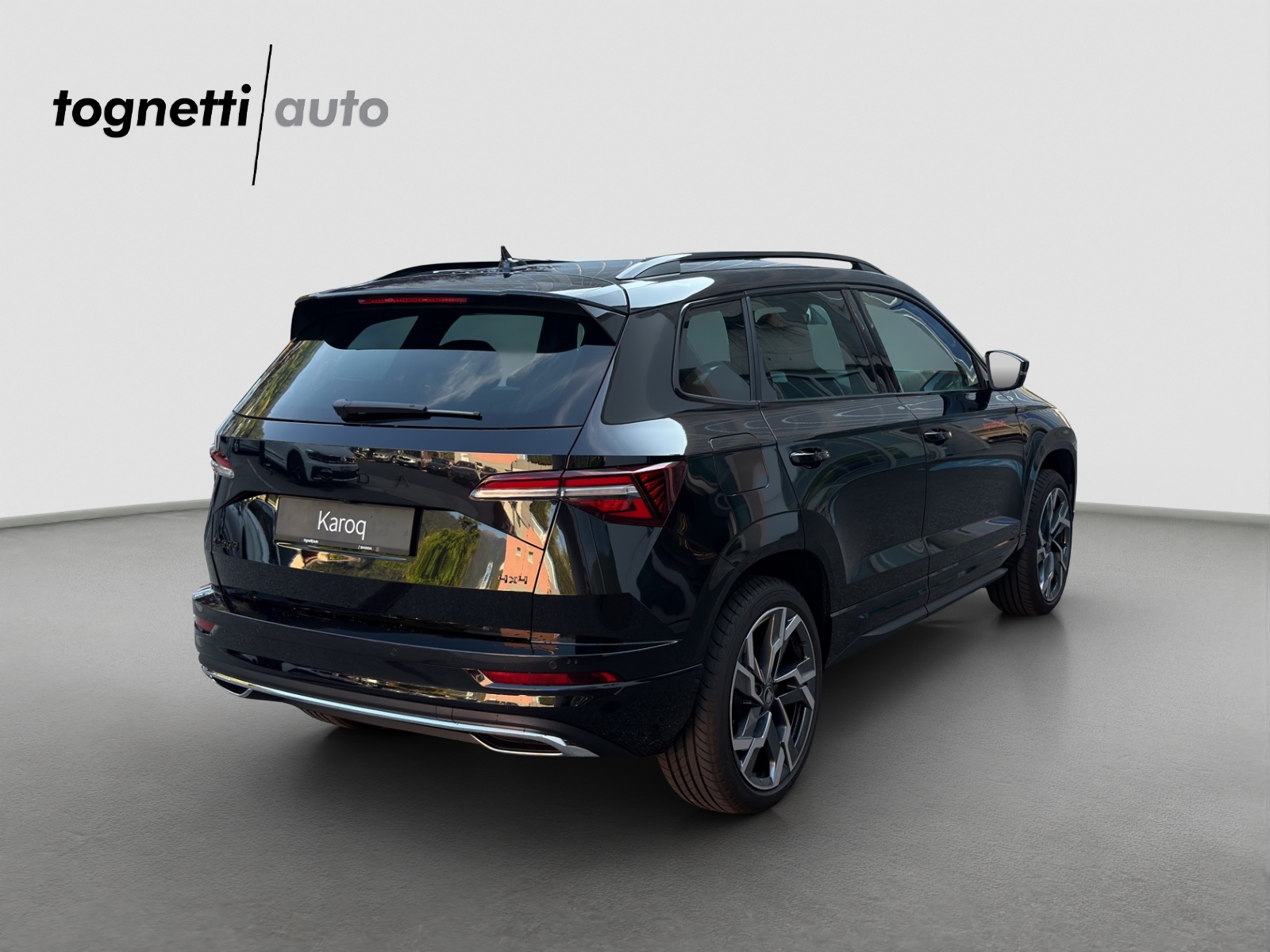 SKODA Karoq 2.0 TSI SportLine 4x4 DSG-image-3