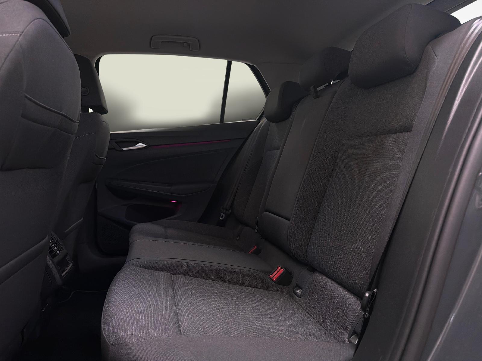 VW Golf VIII 1.5 eTSI Life DSG - Ruote invernali incluse-image-10
