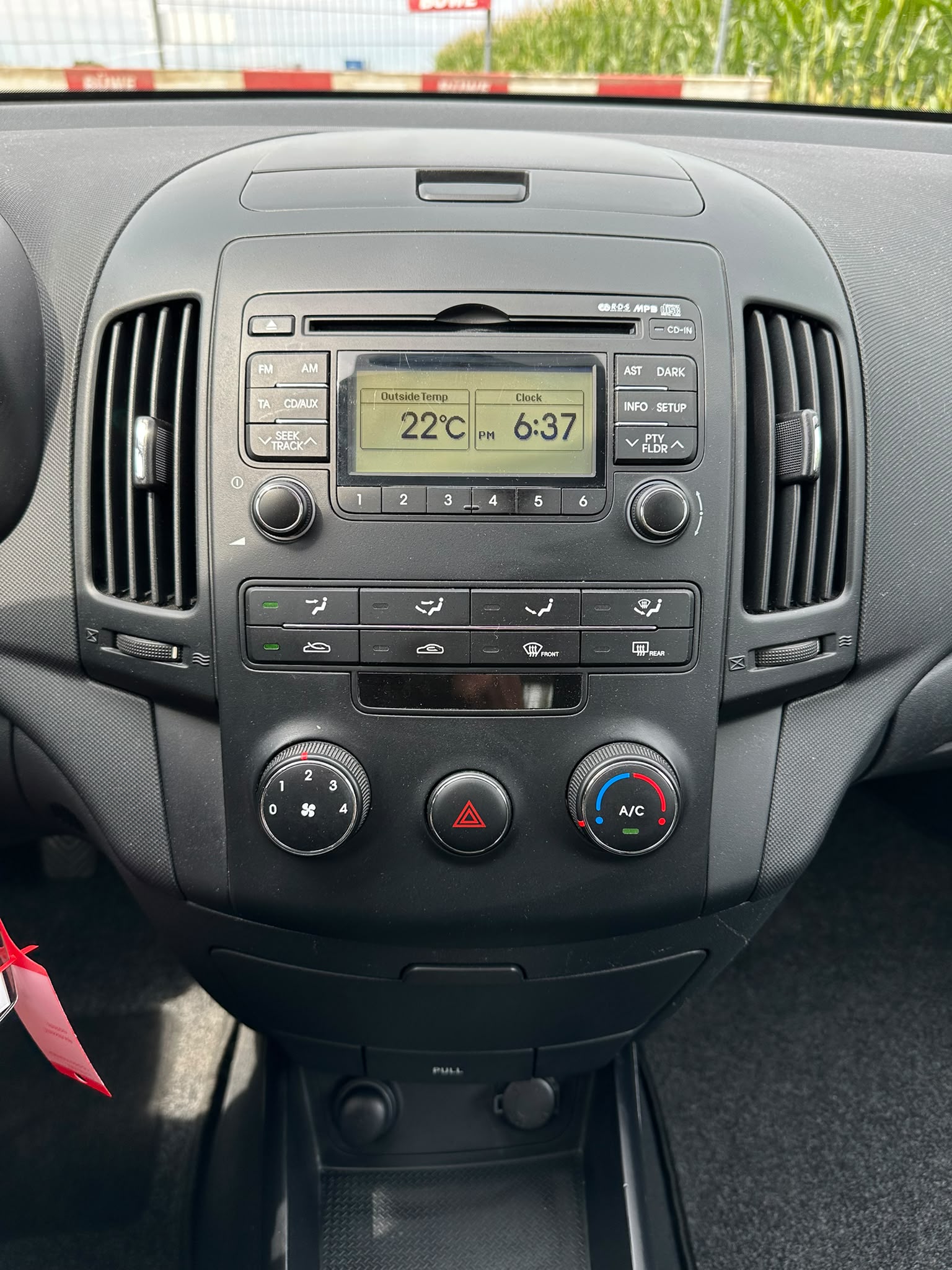 HYUNDAI i30 Wagon 1.6 Style-image-15