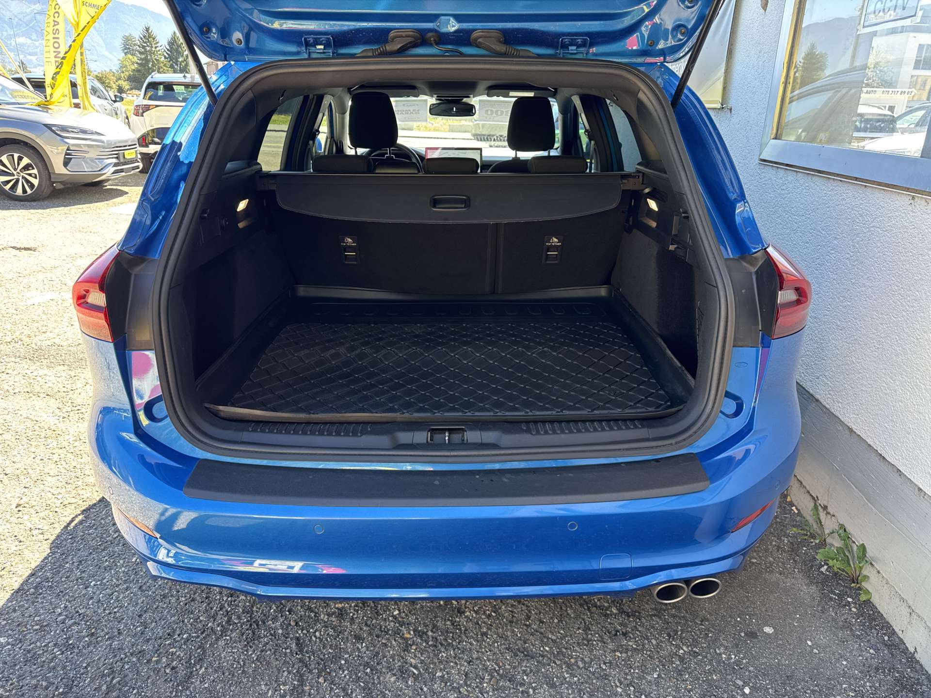 FORD Focus Kombi 1.0 MHEV ST-Line Automat-image-8