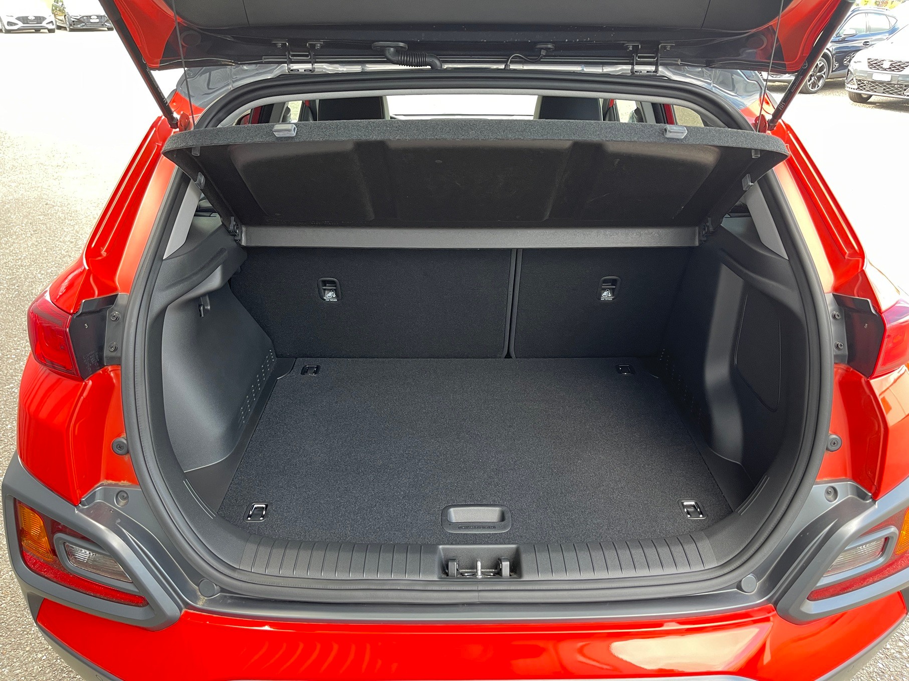 HYUNDAI Kona 1.6 GDi HEV Vertex DCT-image-4