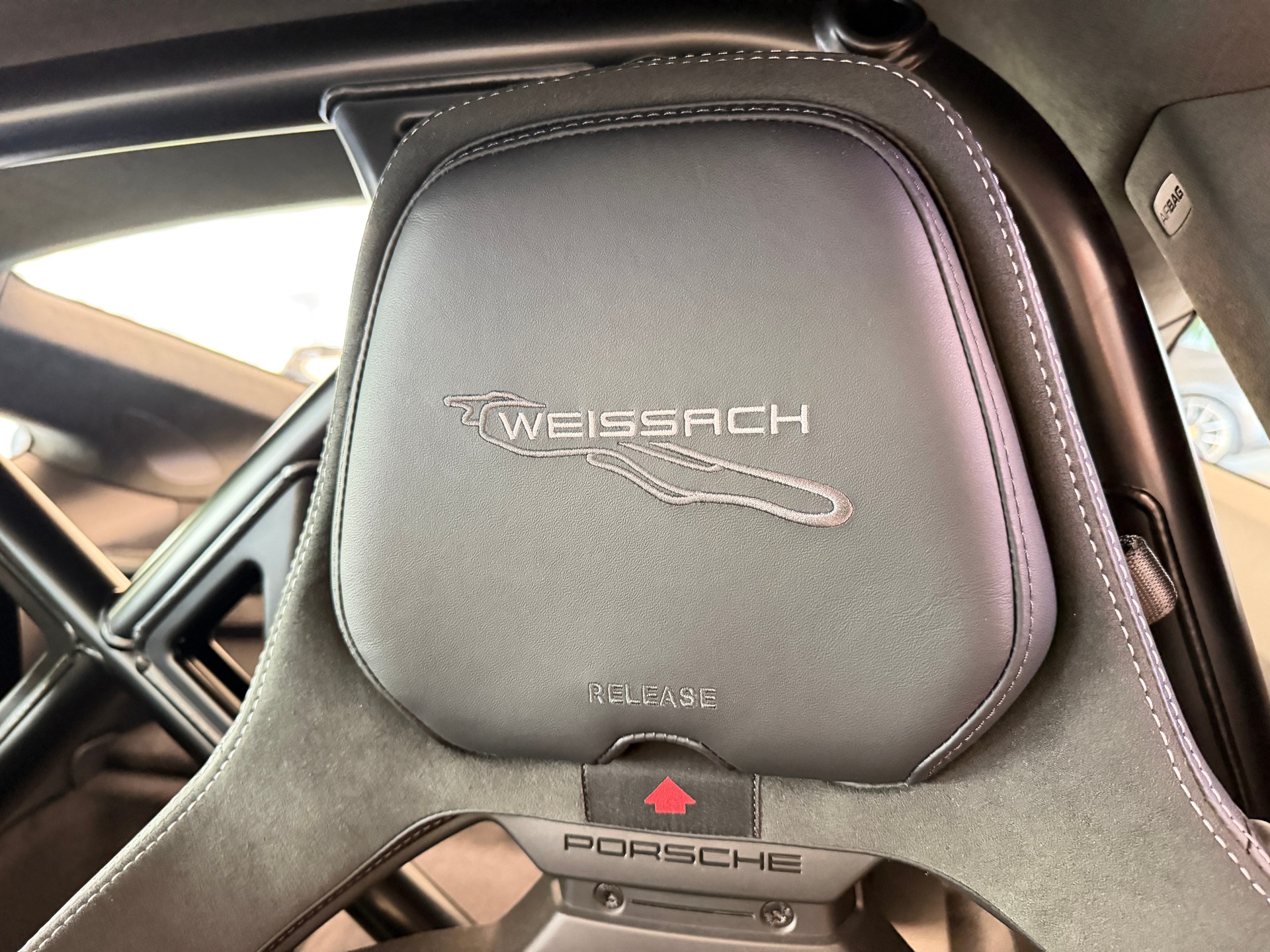 PORSCHE 911 Carrera GT3 PDK-image-11